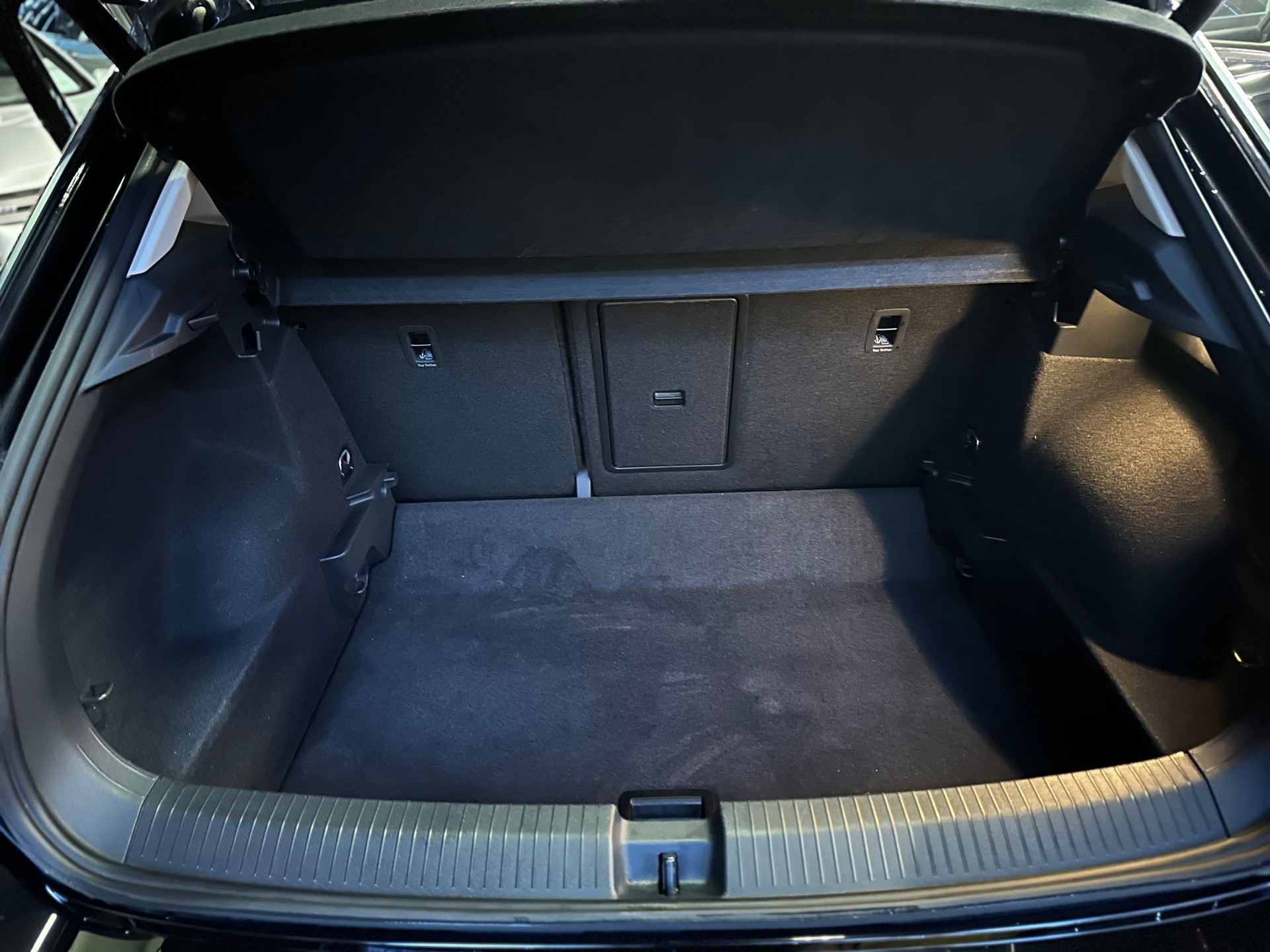 VW T-Roc 1.5 TSI EVO Advance Selection DSG-image-16