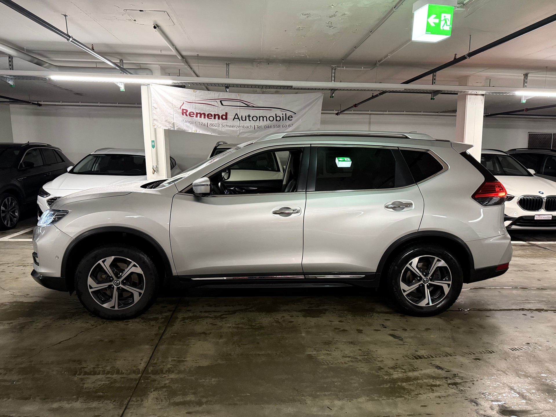 NISSAN X-Trail 1.7 dCi tekna Xtronic CVT ALL-MODE 4x4 7 Plätze-image-3