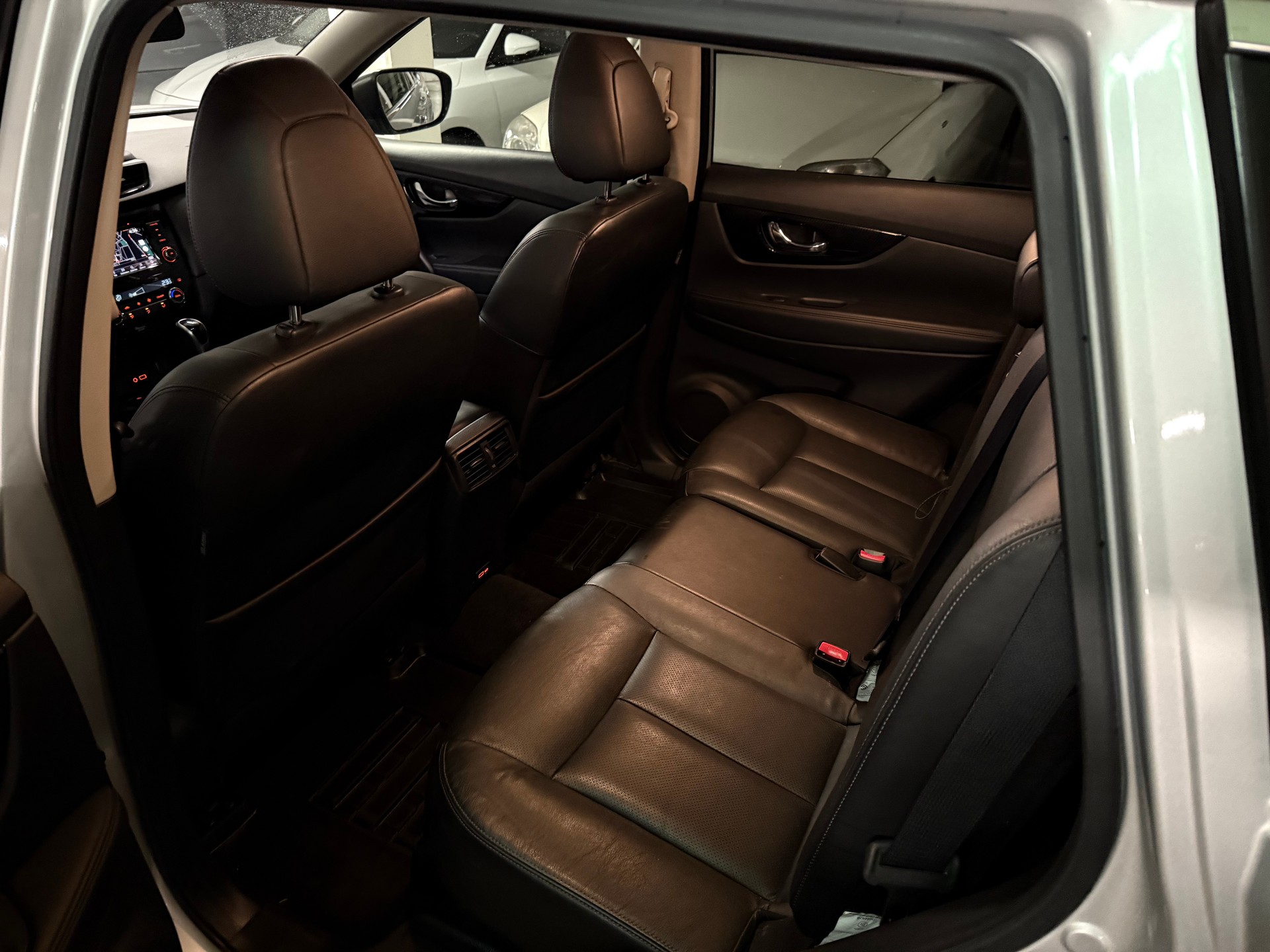 NISSAN X-Trail 1.7 dCi tekna Xtronic CVT ALL-MODE 4x4 7 Plätze-image-12