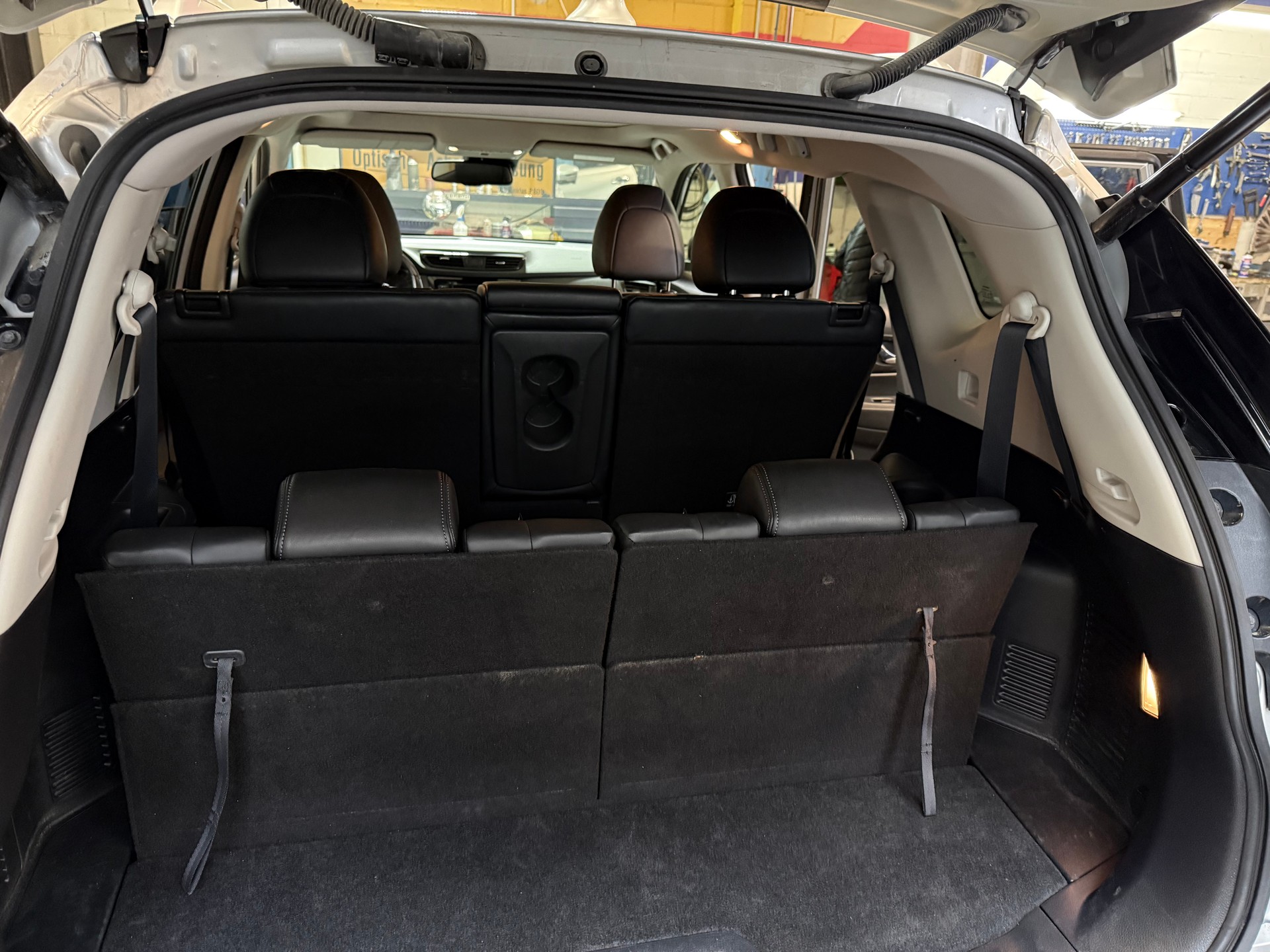 NISSAN X-Trail 1.7 dCi tekna Xtronic CVT ALL-MODE 4x4 7 Plätze-image-9