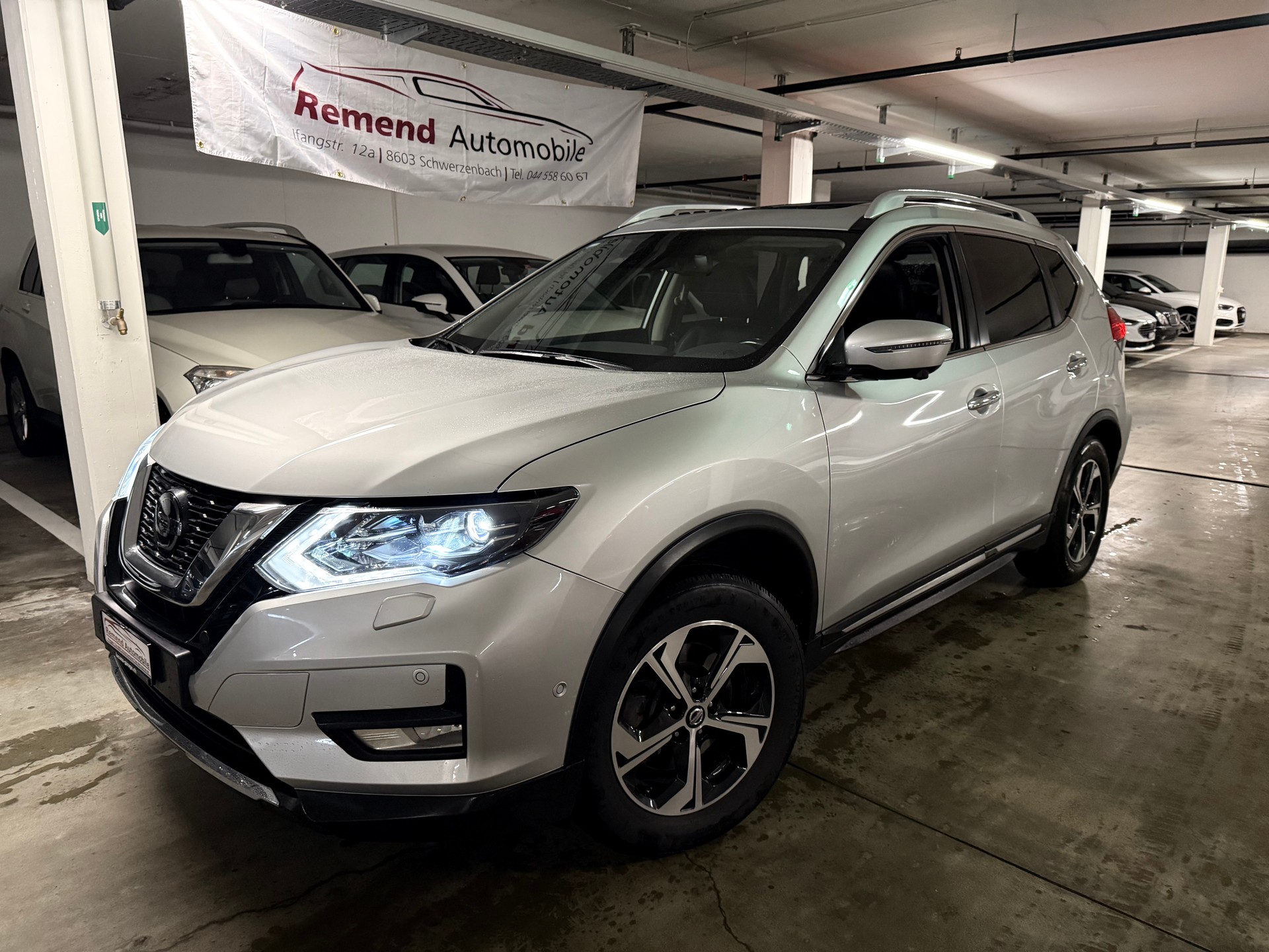 NISSAN X-Trail 1.7 dCi tekna Xtronic CVT ALL-MODE 4x4 7 Plätze