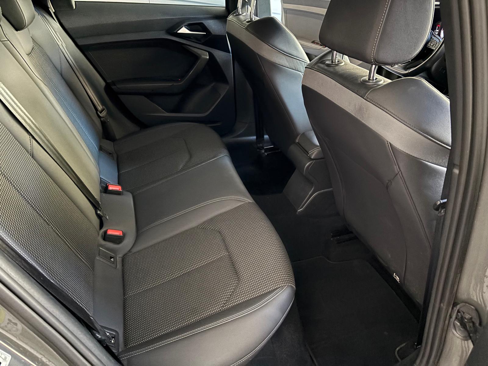 AUDI A1 Sportback 30 TFSI S Line Attraction S-tronic-image-20