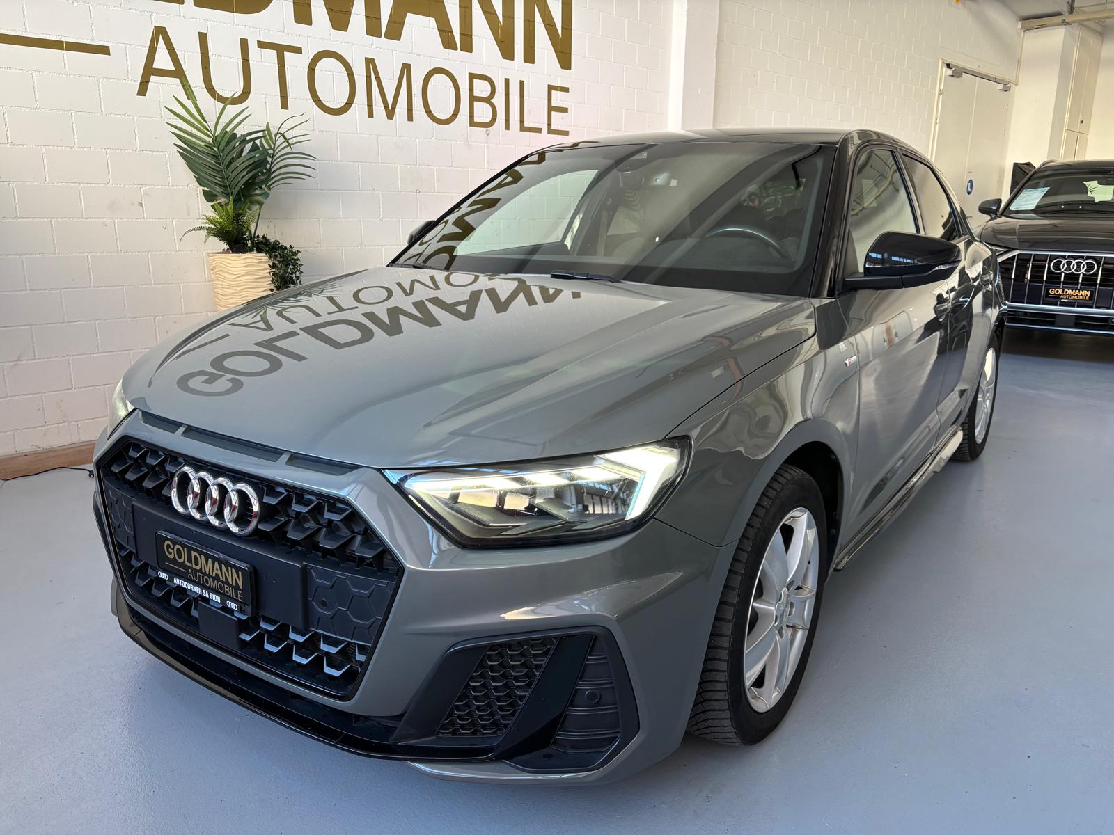 AUDI A1 Sportback 30 TFSI S Line Attraction S-tronic-image-1