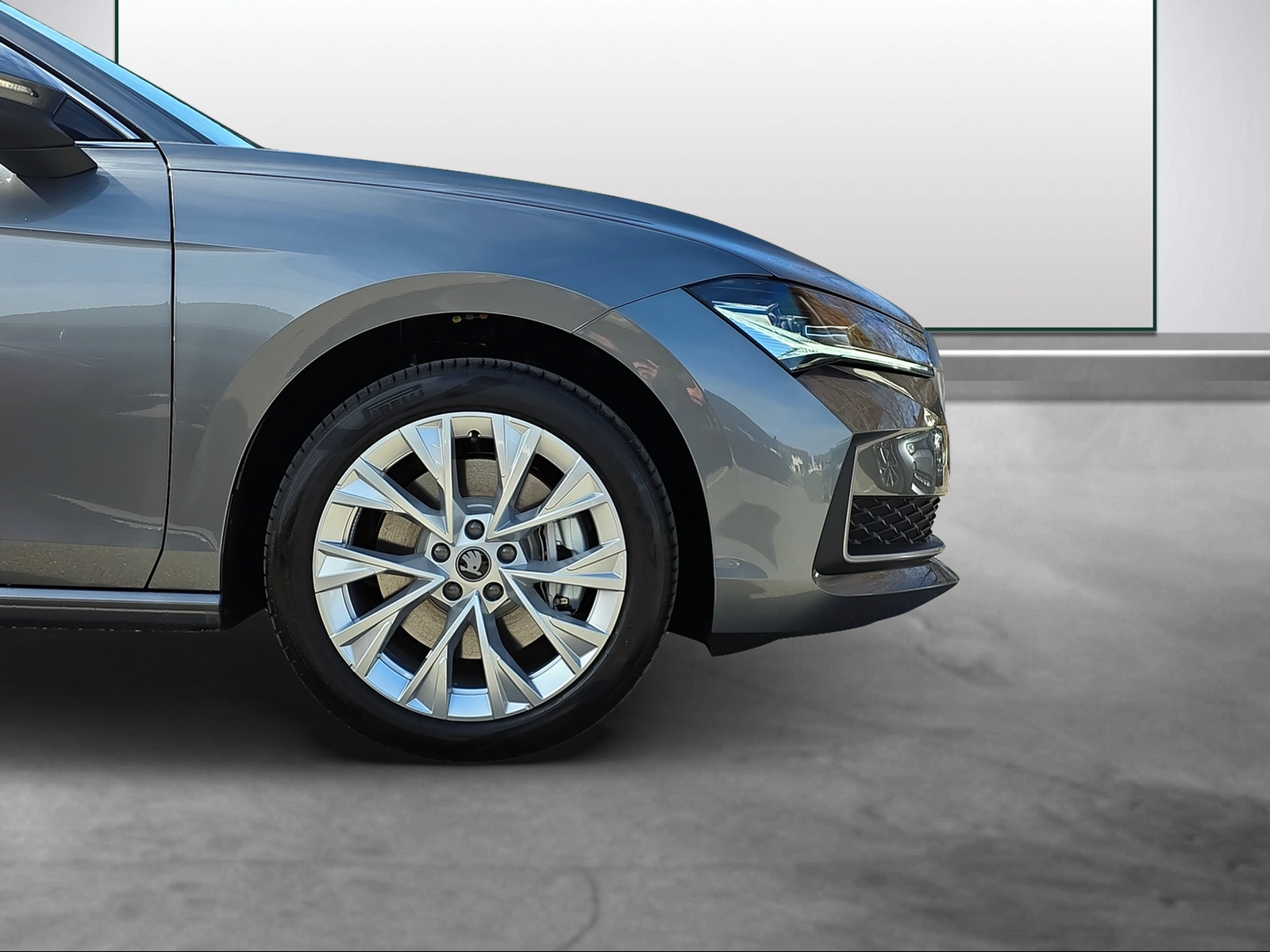 SKODA Superb Combi 2.0 TDi Selection 4x4 DSG-image-14