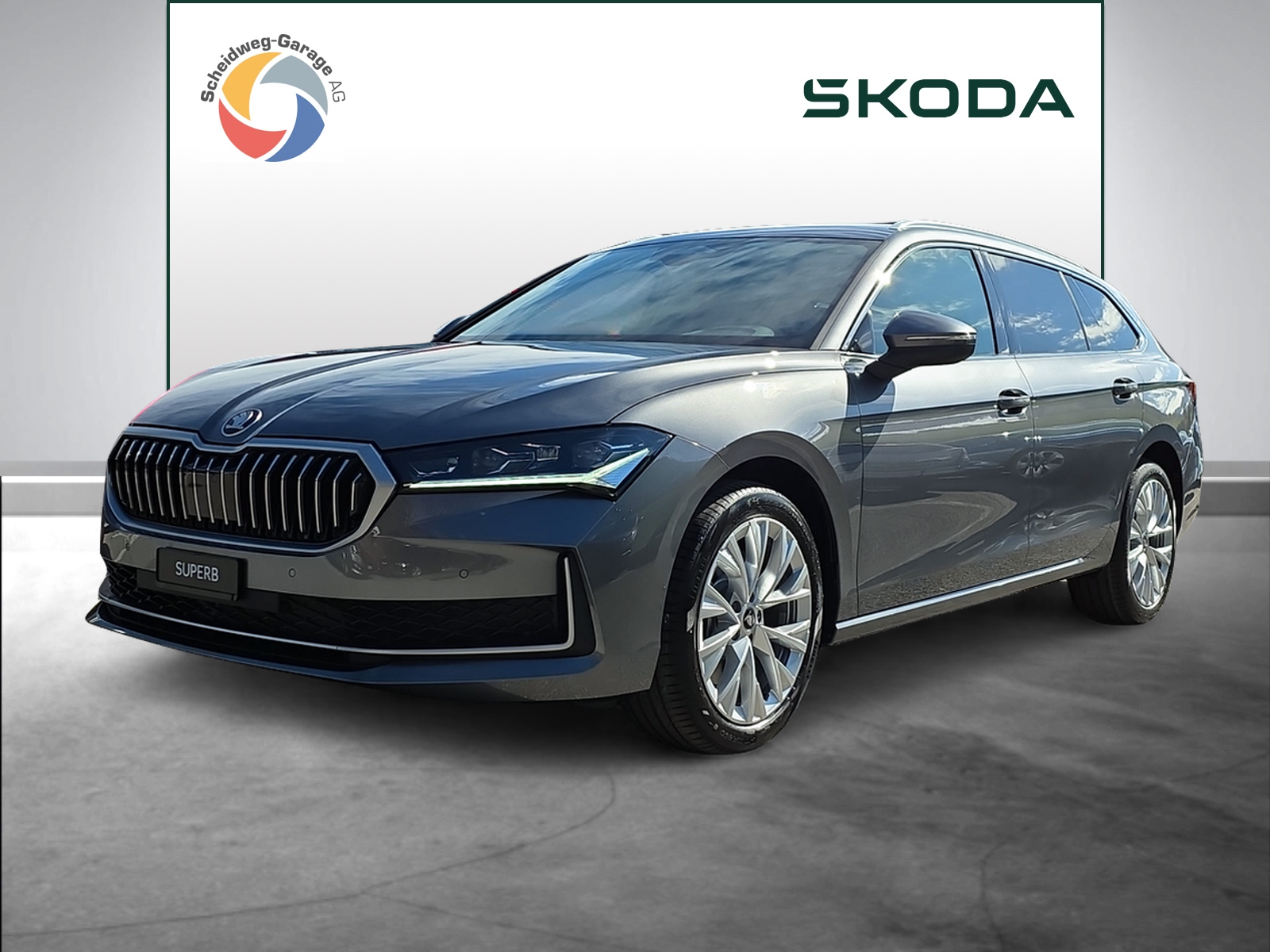 SKODA Superb Combi 2.0 TDi Selection 4x4 DSG-image-0