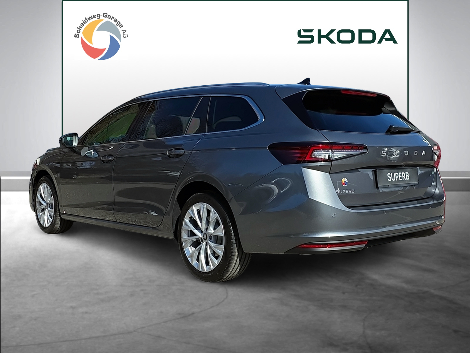 SKODA Superb Combi 2.0 TDi Selection 4x4 DSG-image-12
