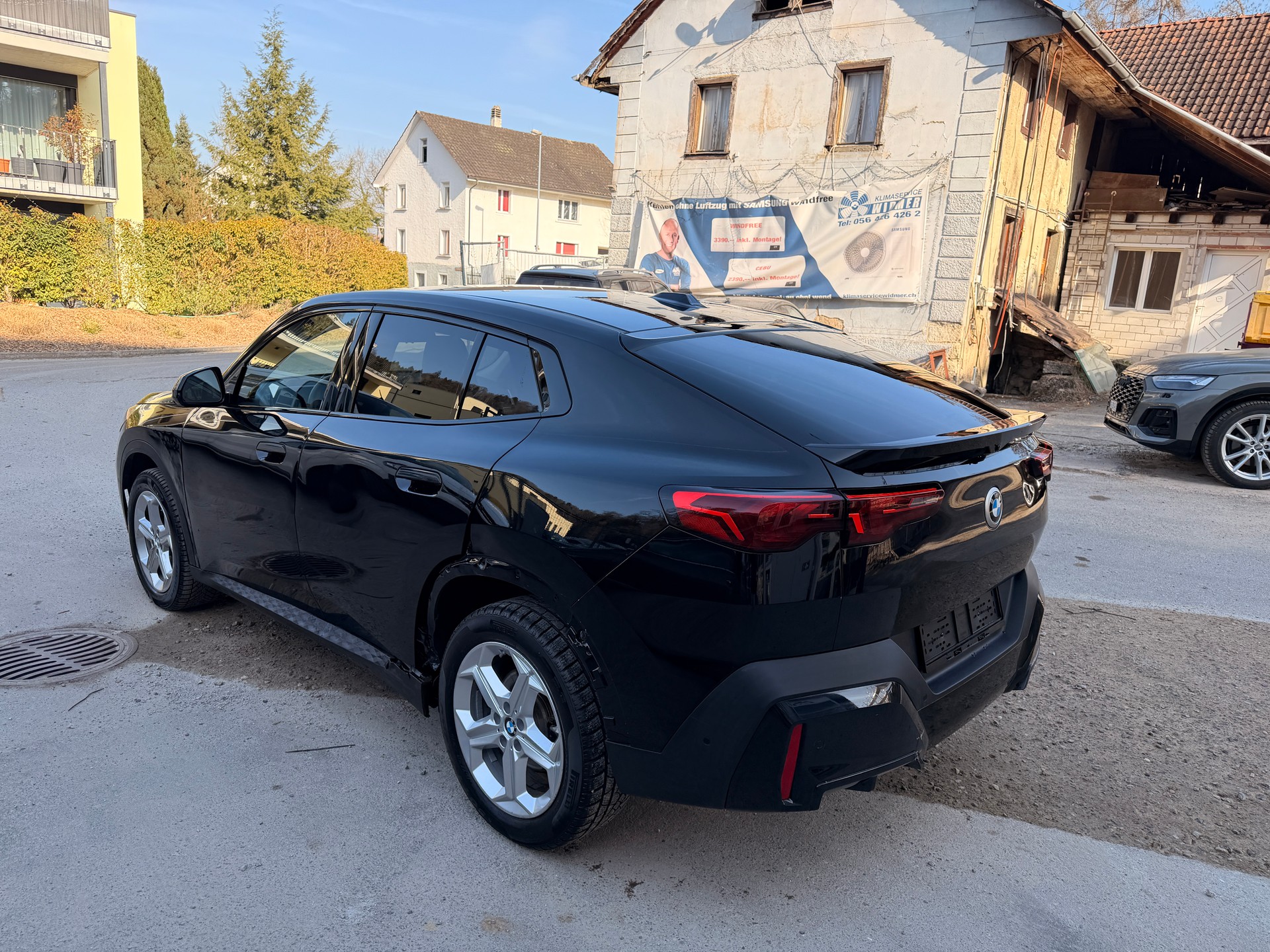 BMW X2 xDrive 20d 48V-showroom-element-3
