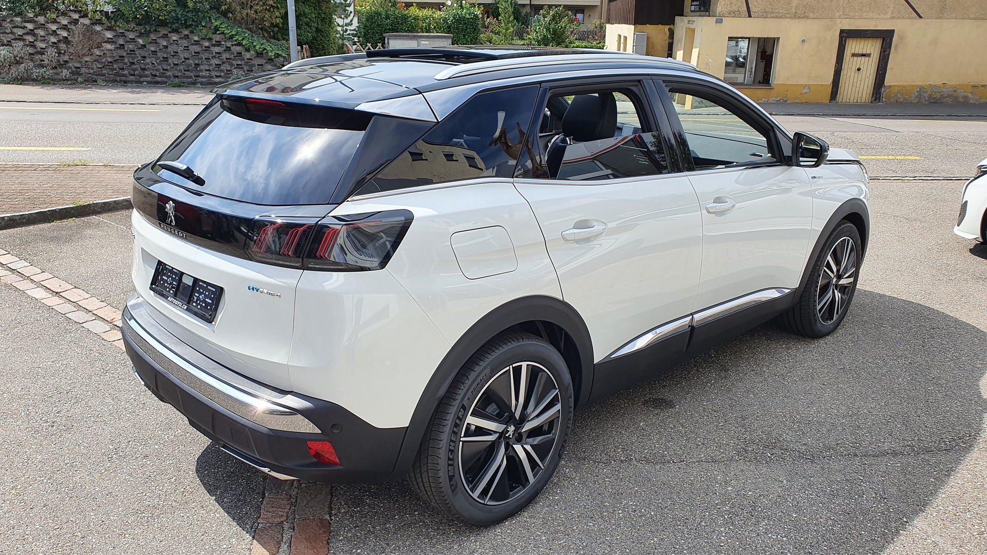 PEUGEOT 3008 Allure Pack Helvetia (410)-image-13