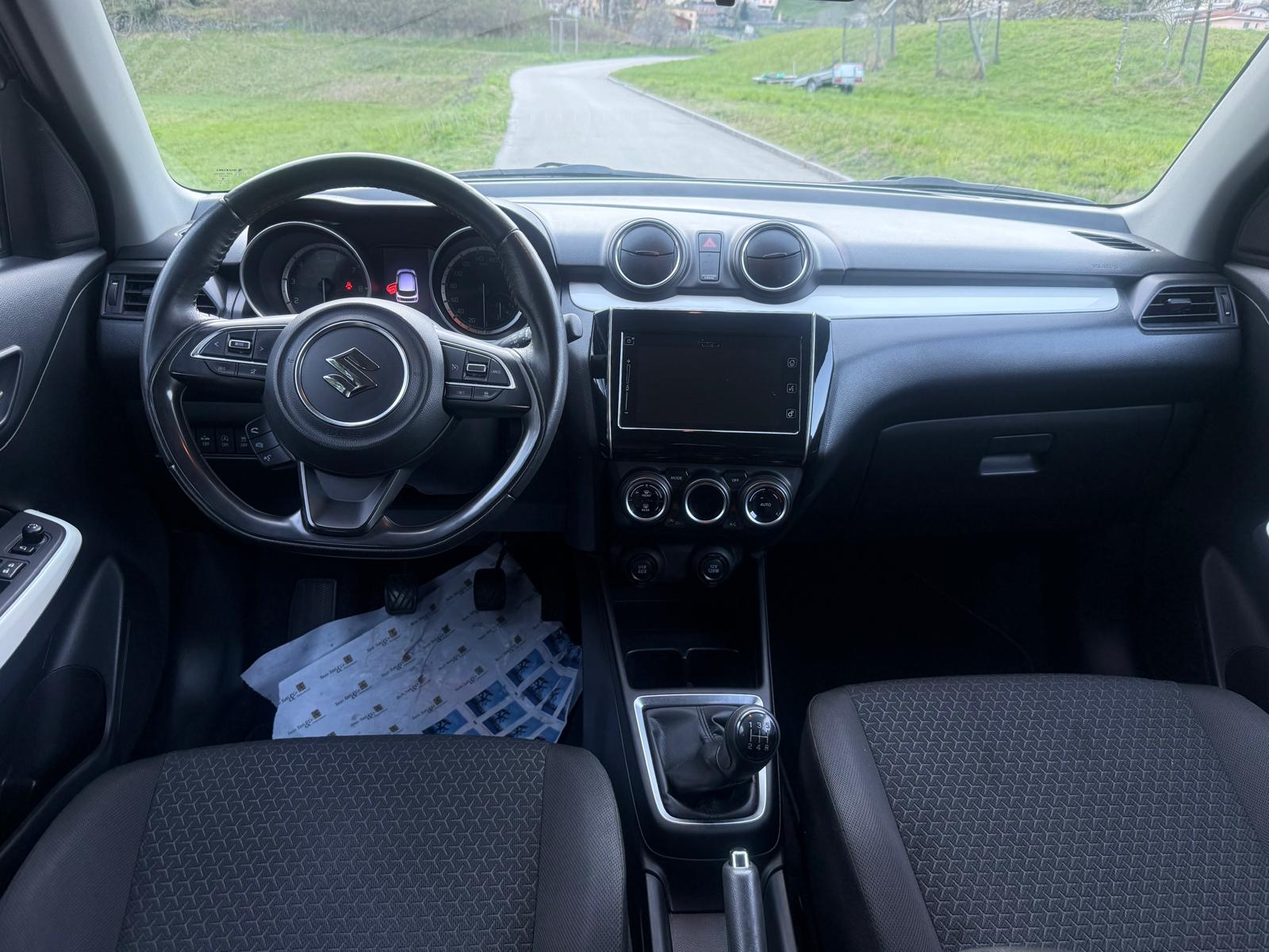 SUZUKI Swift 1.2i 16V SHVS Compact Top Hybrid Allgrip 4x4-image-10
