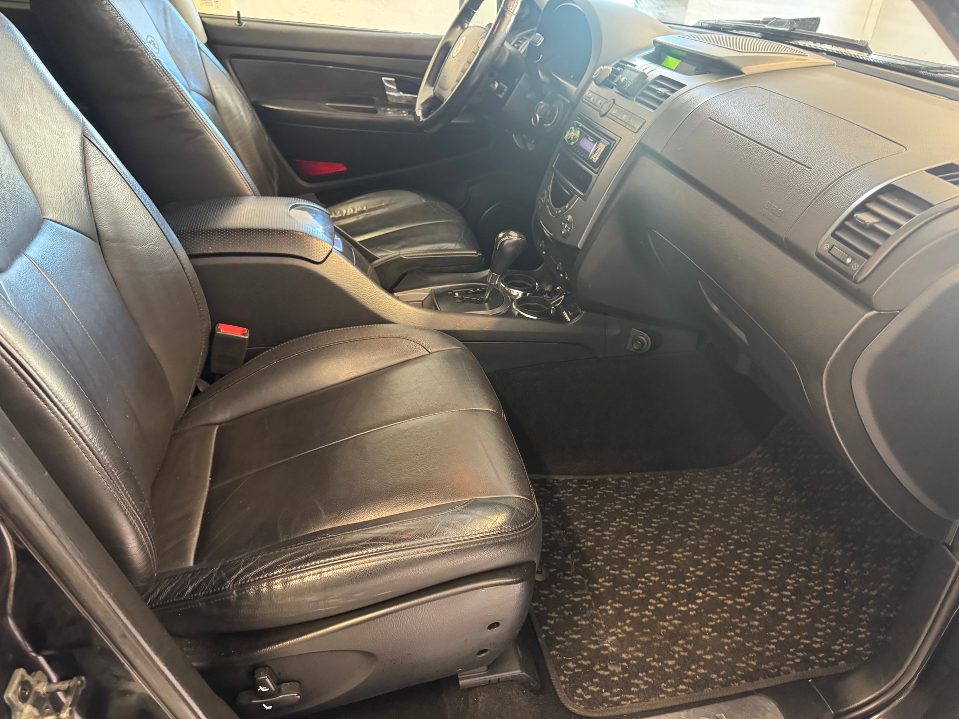 KGM-SsangYong Rexton RX 270 XVT Limited Edition Automatic-image-10