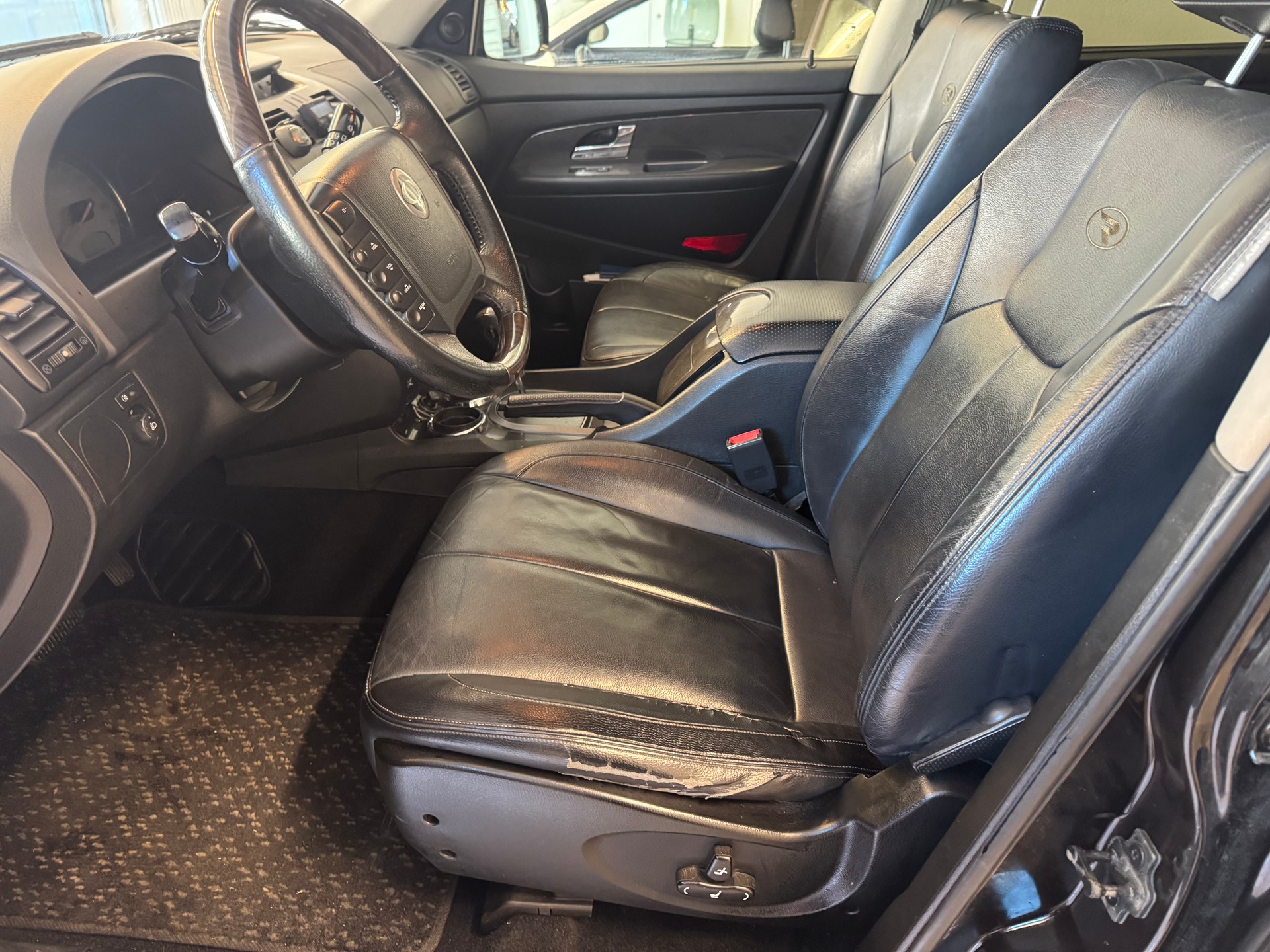 KGM-SsangYong Rexton RX 270 XVT Limited Edition Automatic-image-9