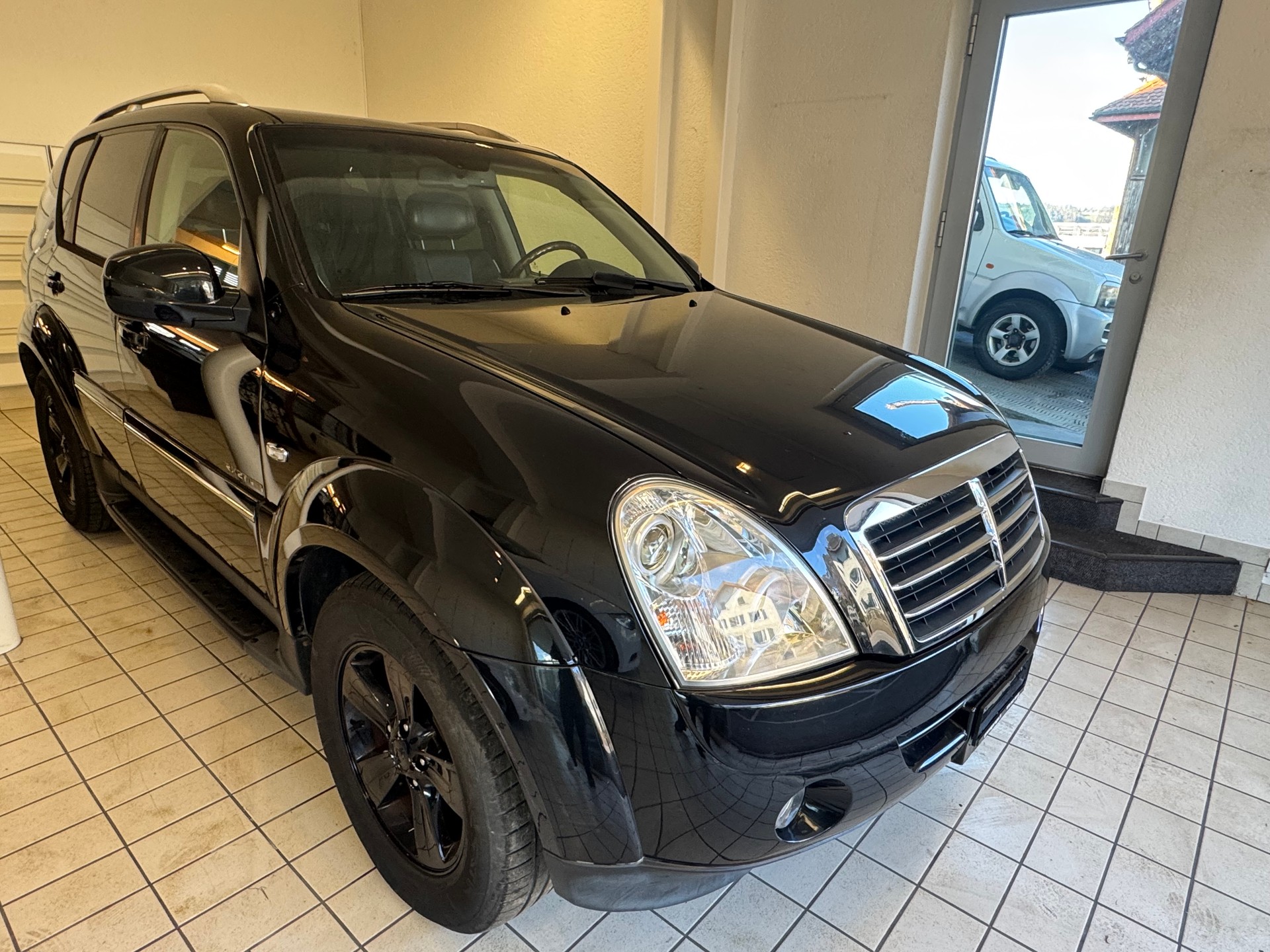 KGM-SsangYong Rexton RX 270 XVT Limited Edition Automatic-image-1
