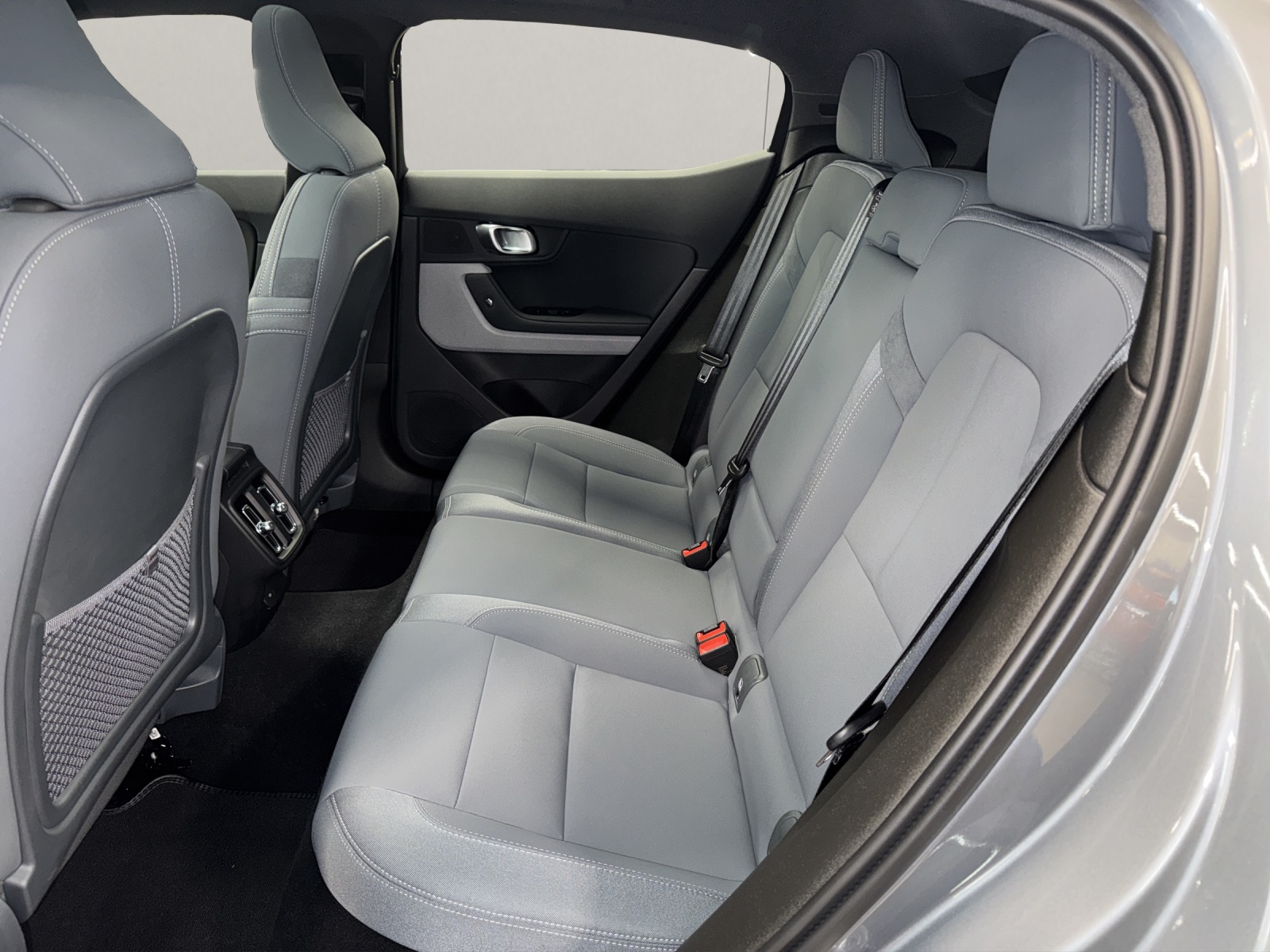 POLESTAR 2 Long Range Single Motor-image-12