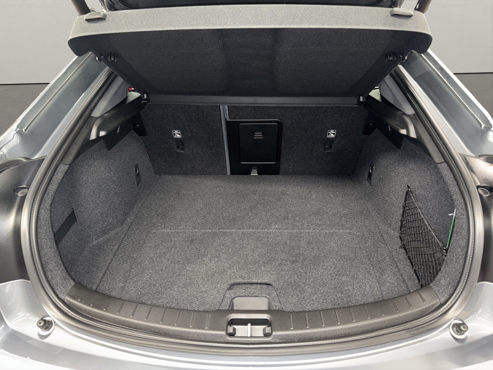 POLESTAR 2 Long Range Single Motor-image-15