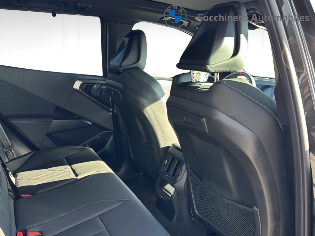 BMW X3 xDrive M50 48V M Sport Pro-image-11