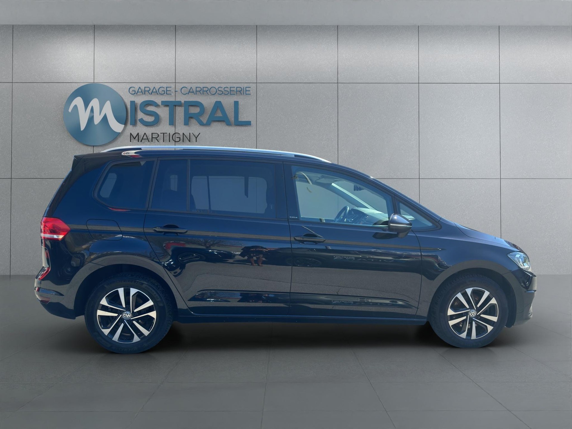 VW Touran 1.5 TSI Comfortline DSG-image-5