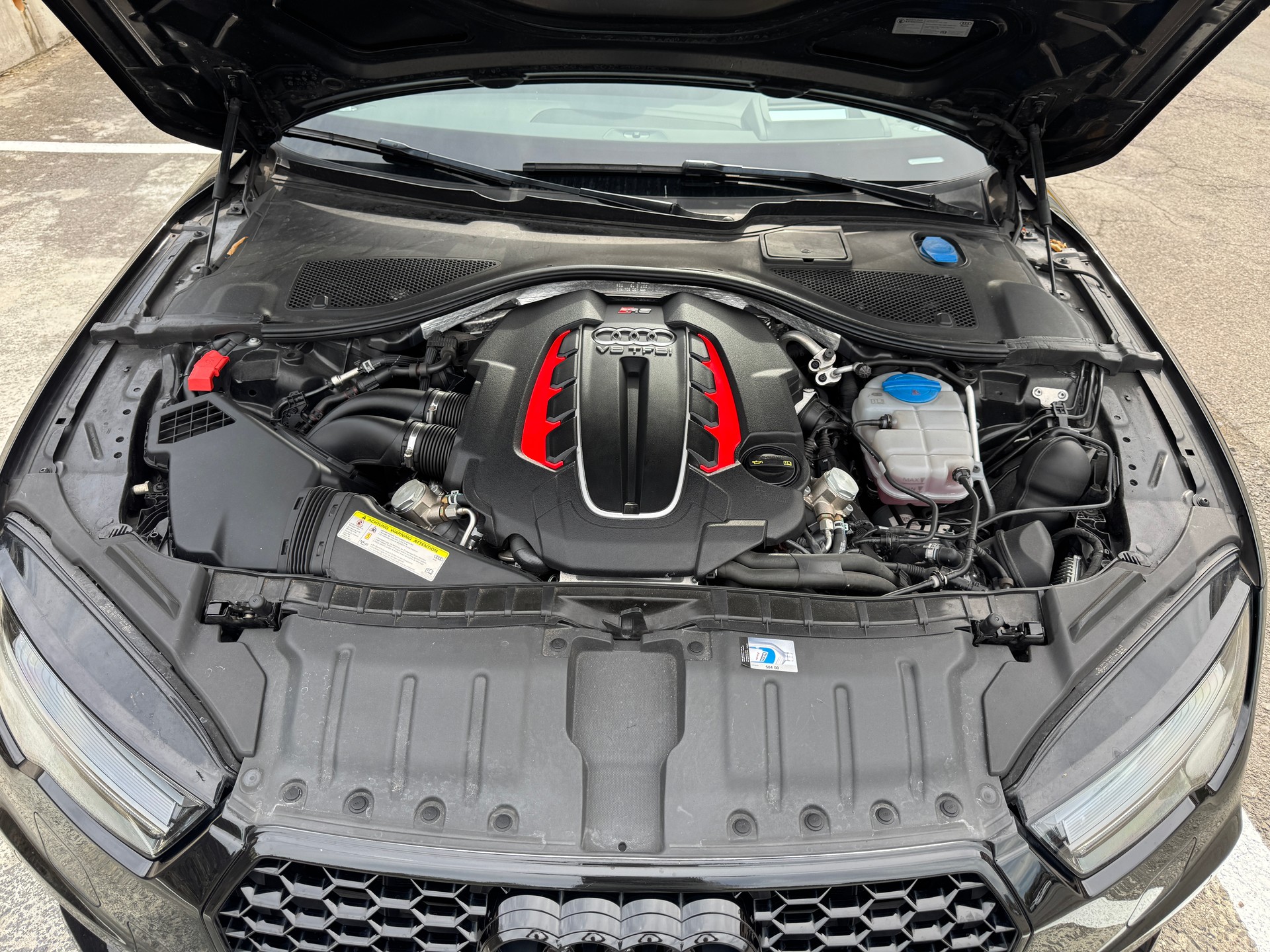 AUDI RS7 Sportback 4.0 TFSI V8 quattro S-tronic-image-4