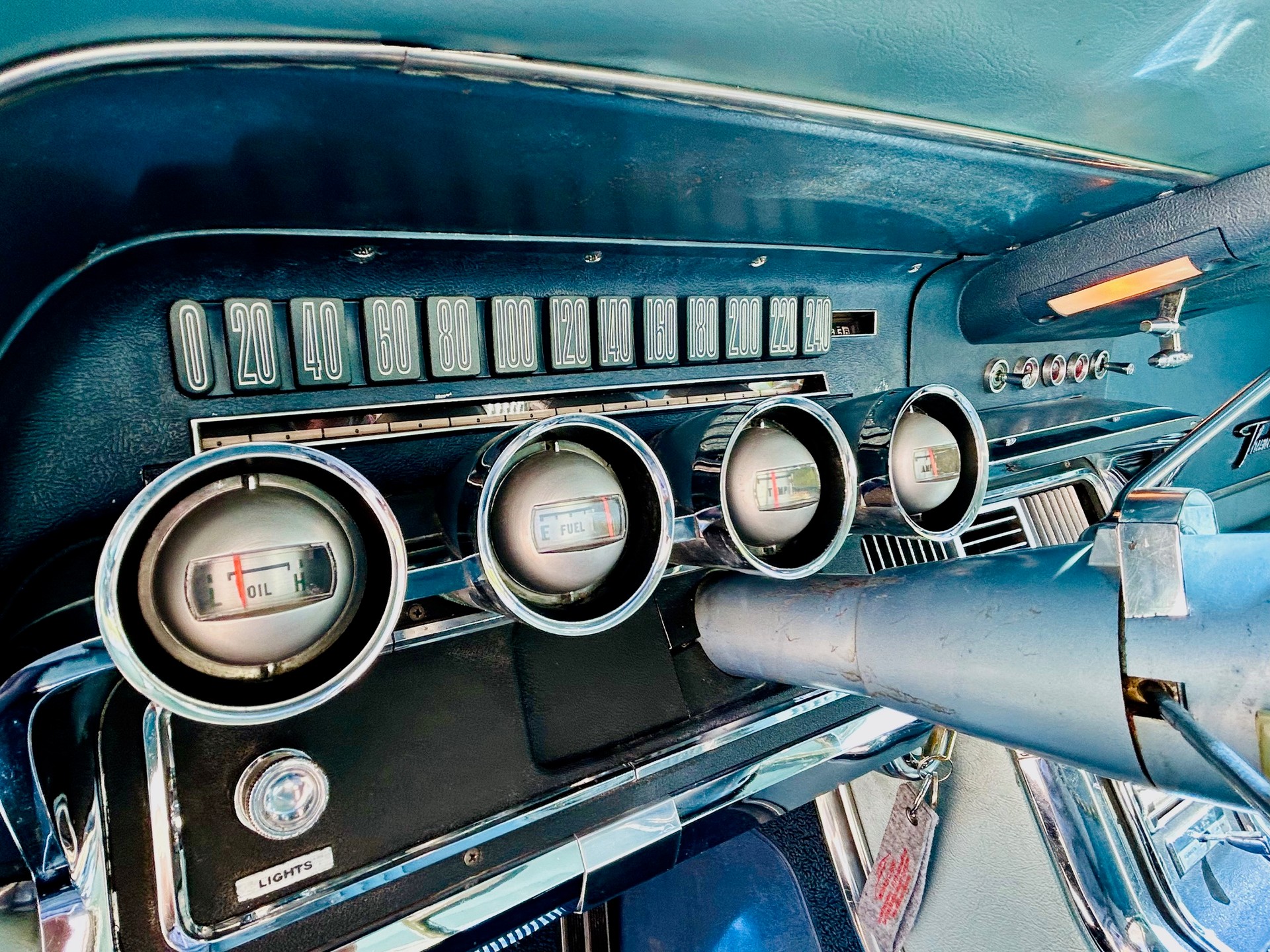 FORD Thunderbird-image-13