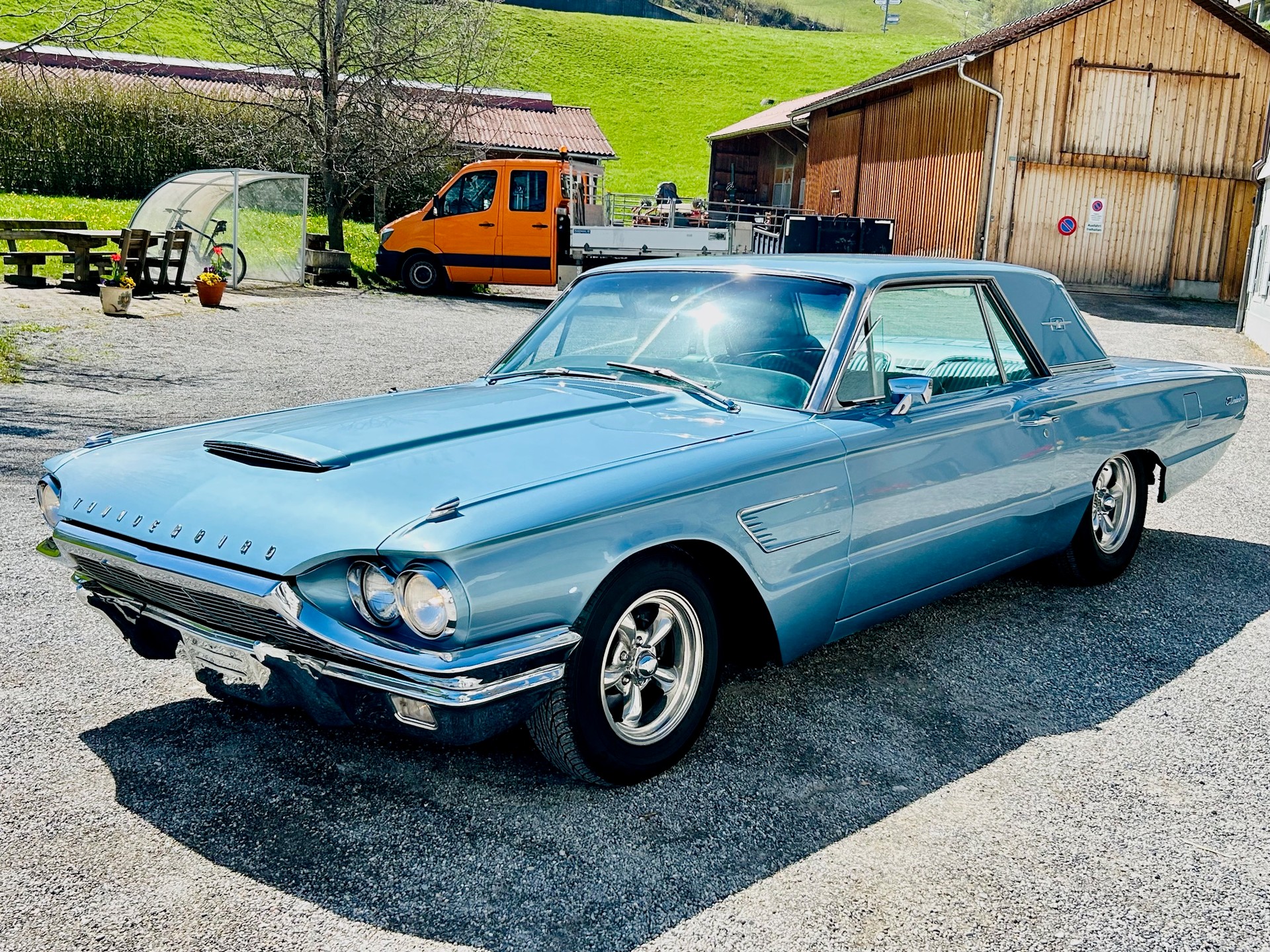 FORD Thunderbird-image-9