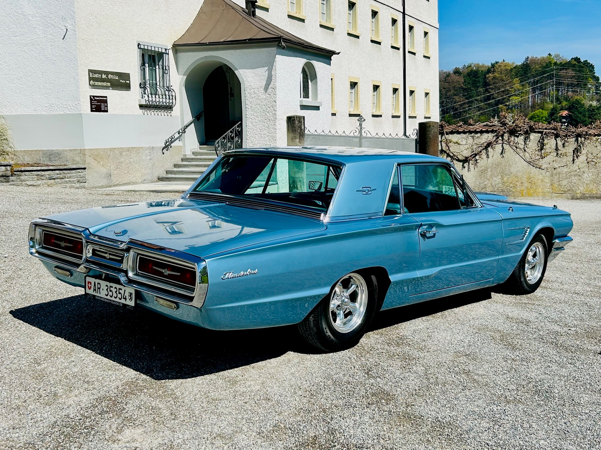 FORD Thunderbird-image-10