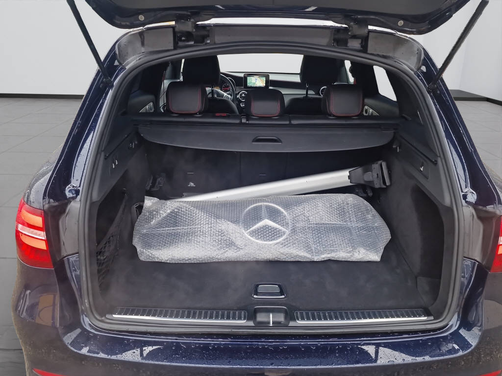 MERCEDES-BENZ GLC 43 AMG 4m-image-15