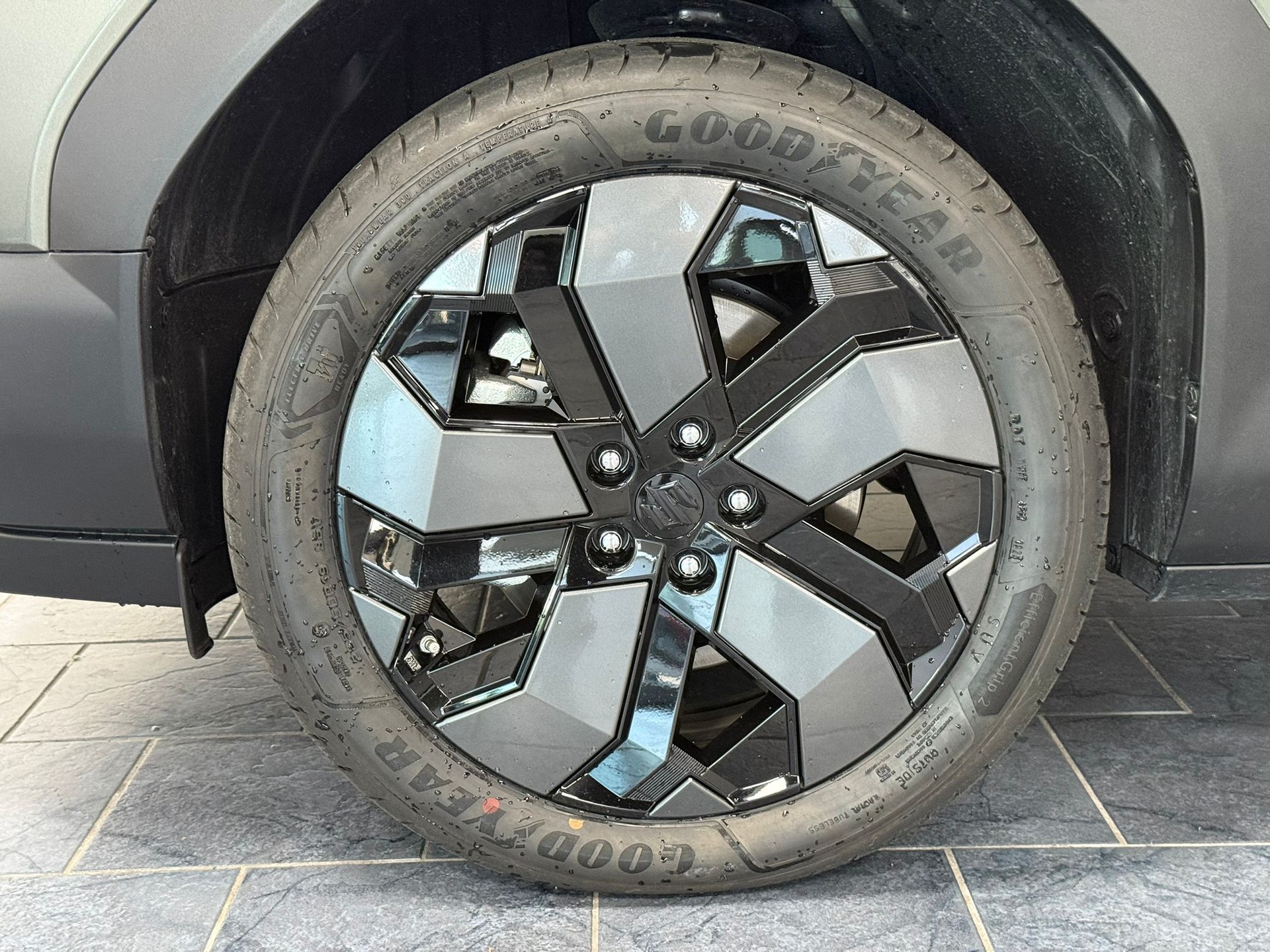 SUZUKI Compact Top 4x4-image-25