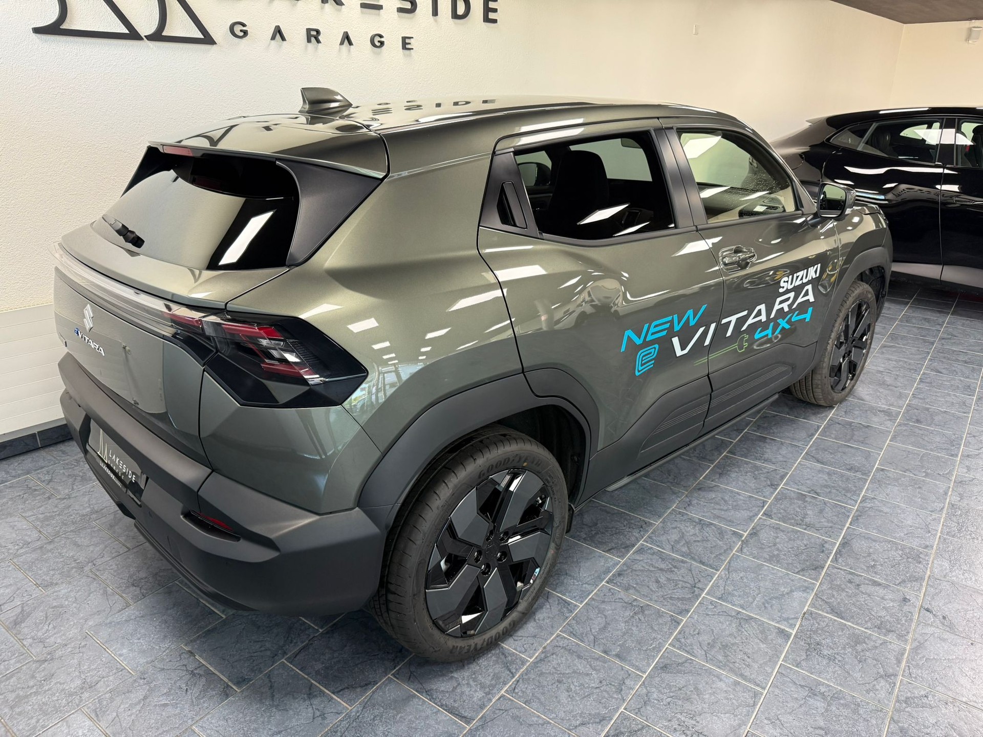 SUZUKI Compact Top 4x4-showroom-element-3