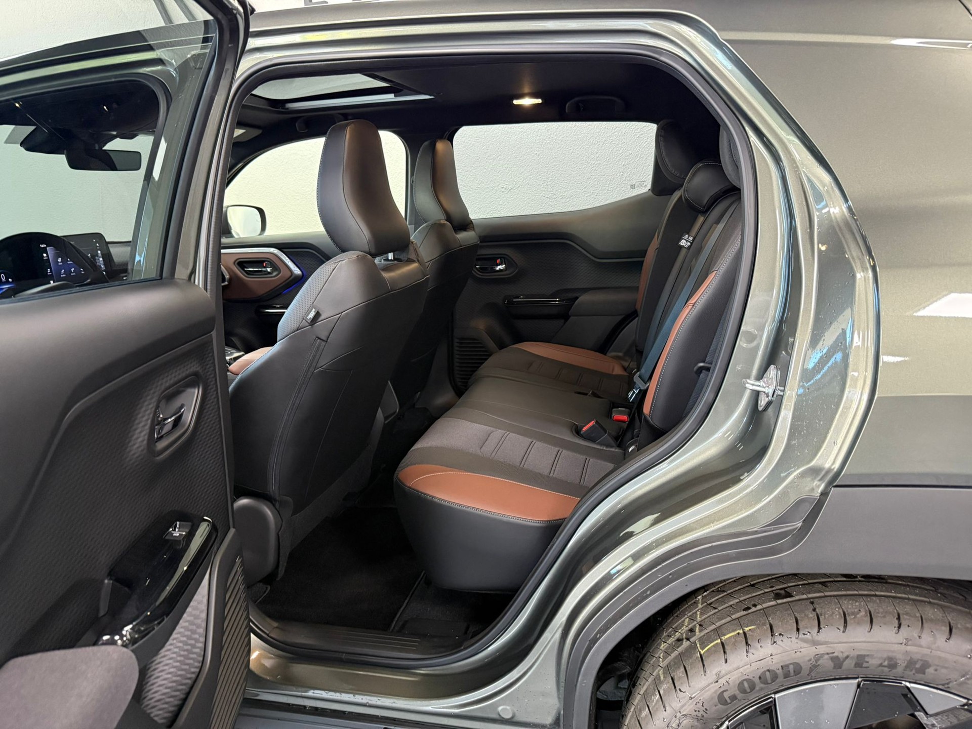 SUZUKI Compact Top 4x4-image-10