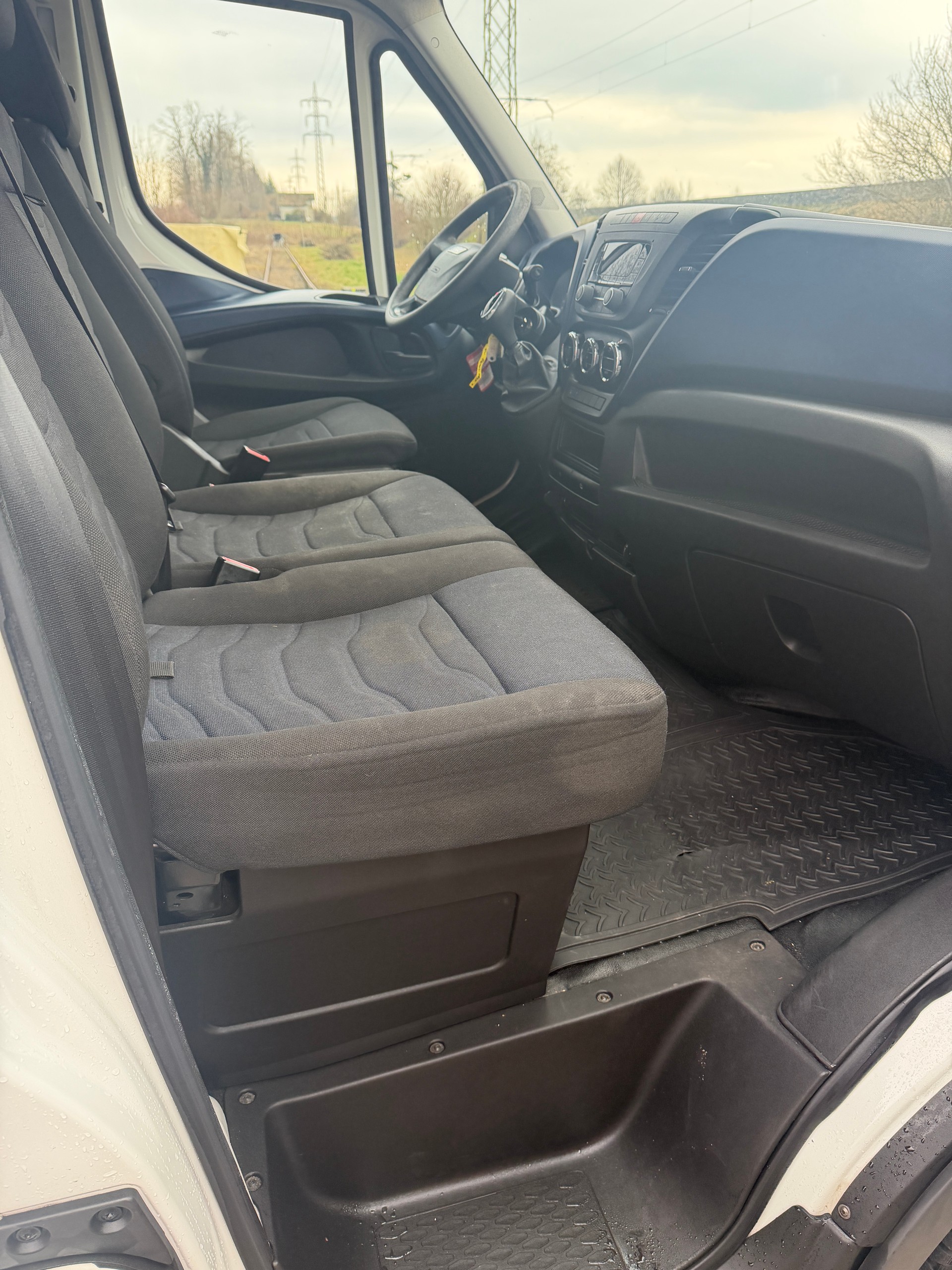 IVECO 35 S 16 A8-image-9