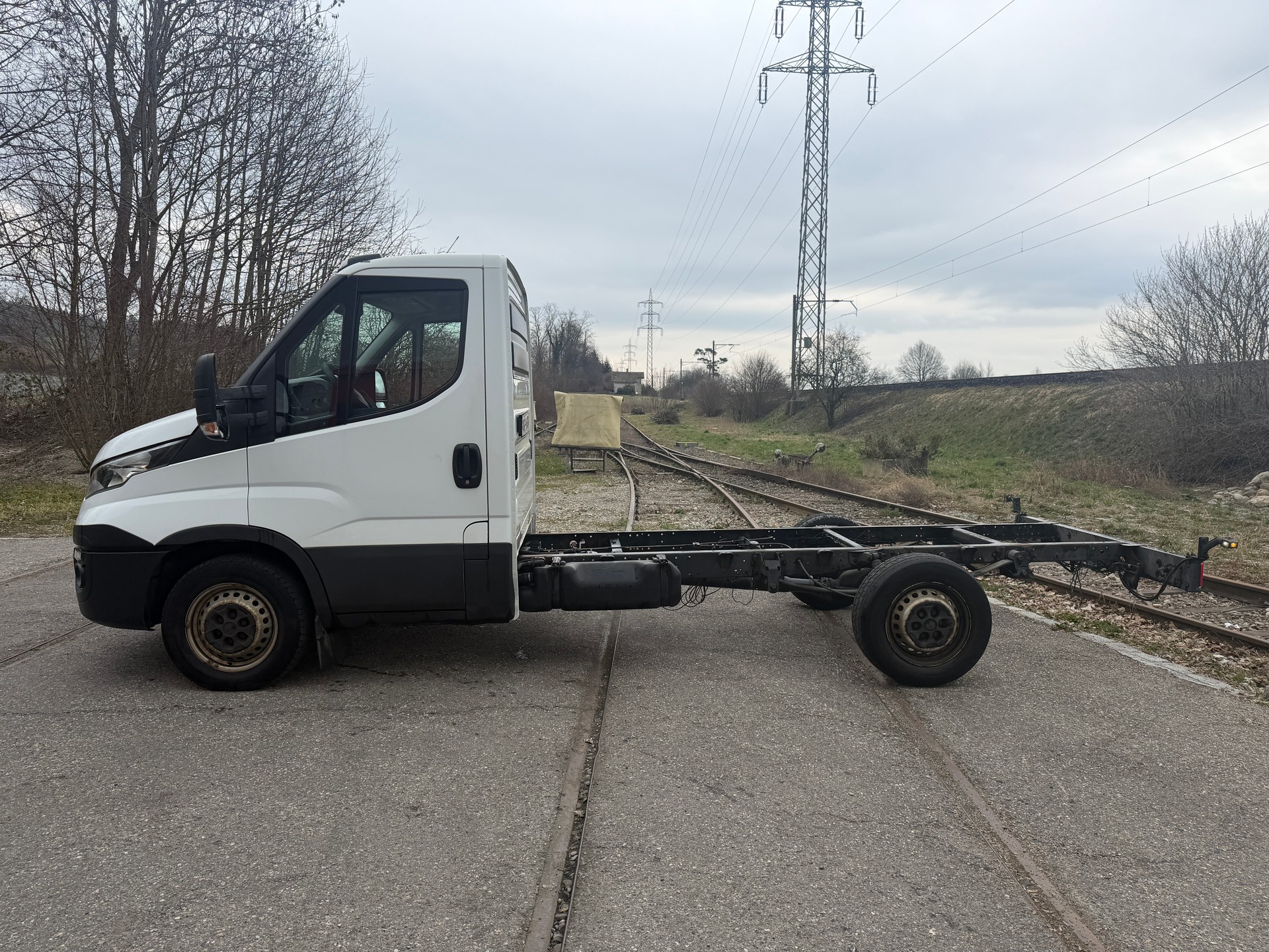 IVECO 35 S 16 A8-image-7
