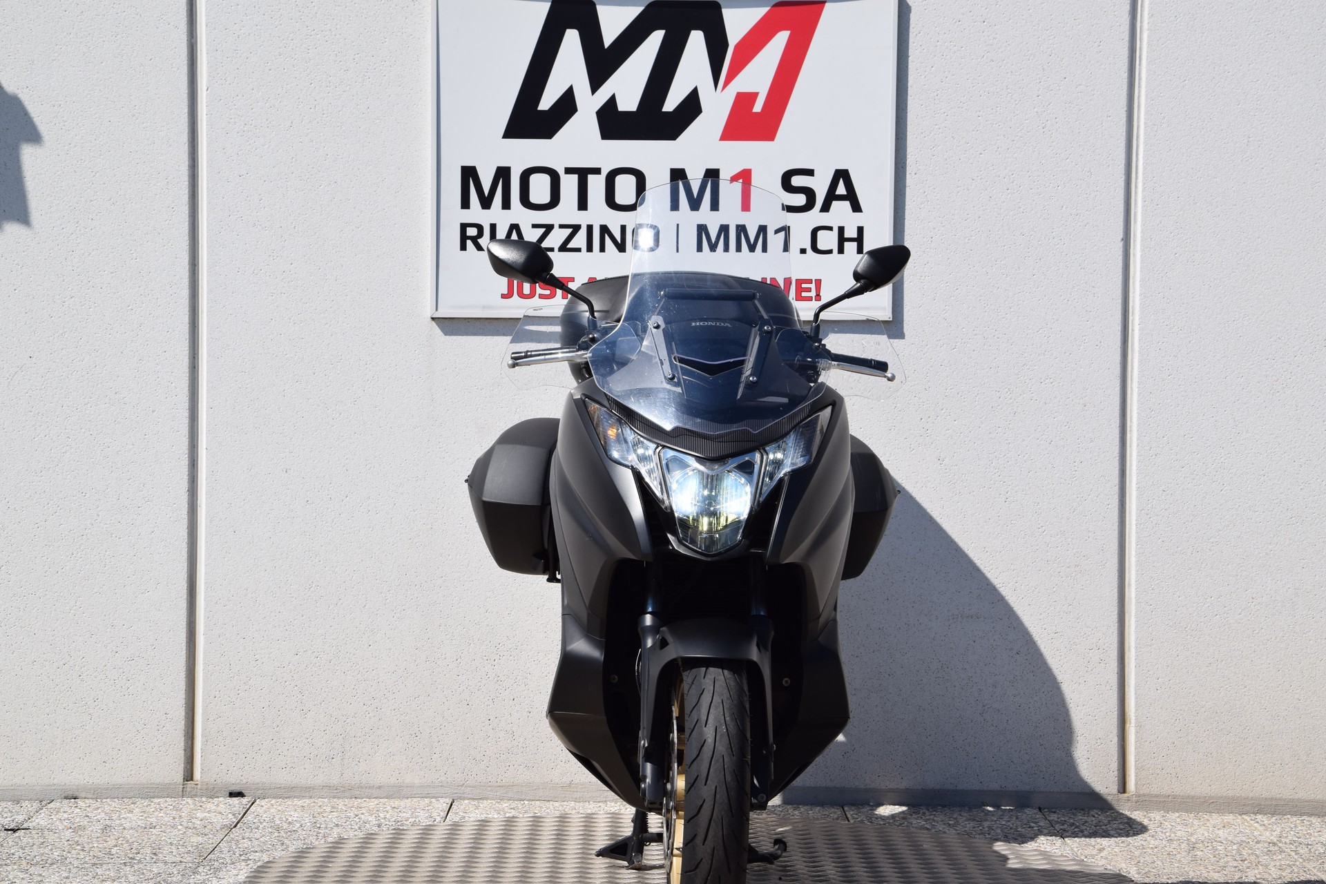 HONDA NC 750 D Integra ABS-showroom-element-2
