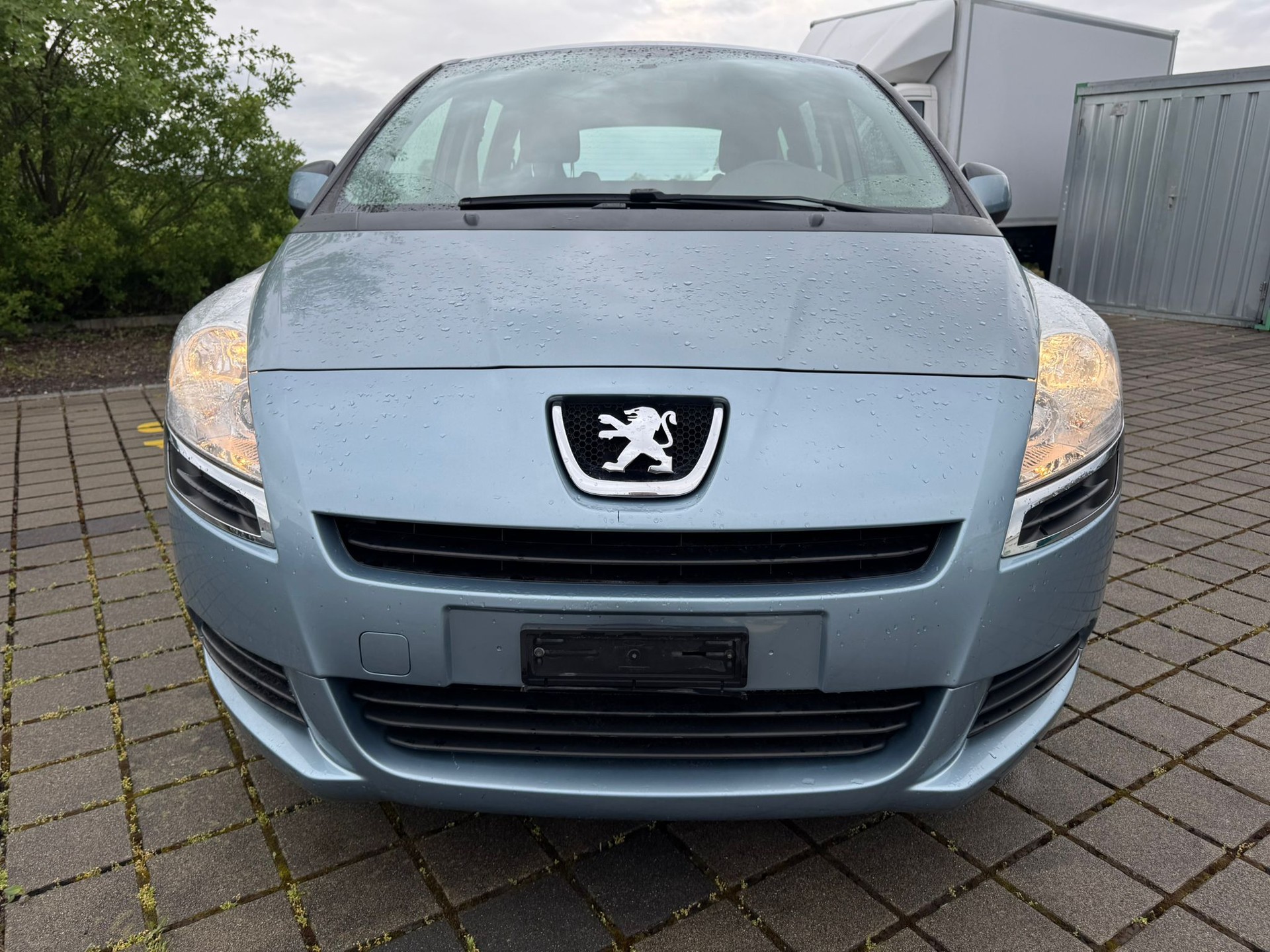 PEUGEOT 5008 1.6 16V VTI Access-image-1