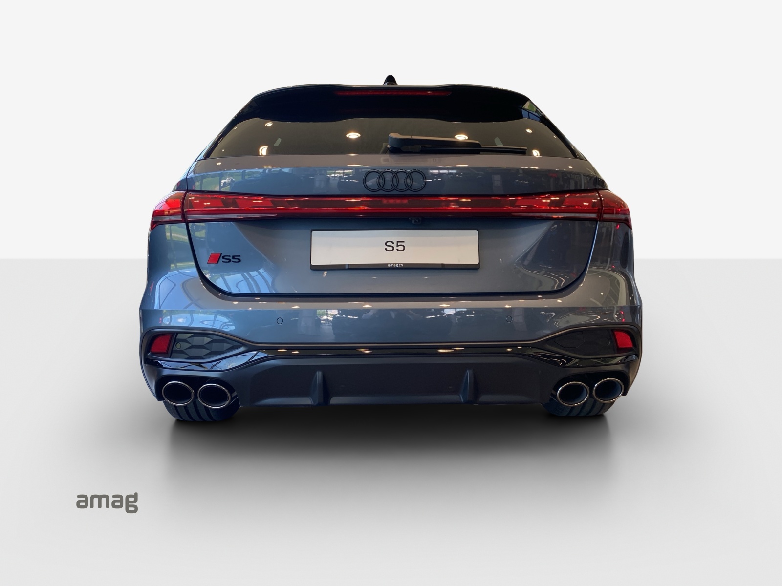 AUDI S5 Avant TFSI quattro S tronic-image-3
