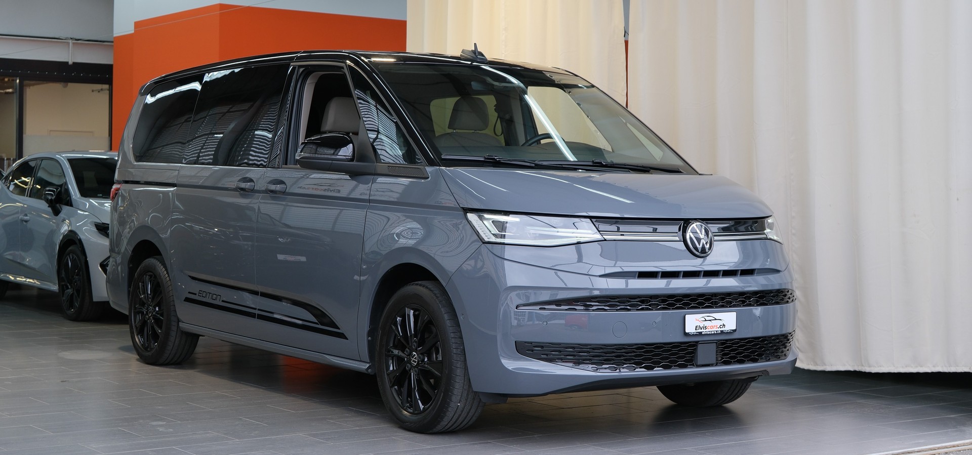 VW Multivan 2.0 TDI Life Edition DSG Lang-showroom-element-1