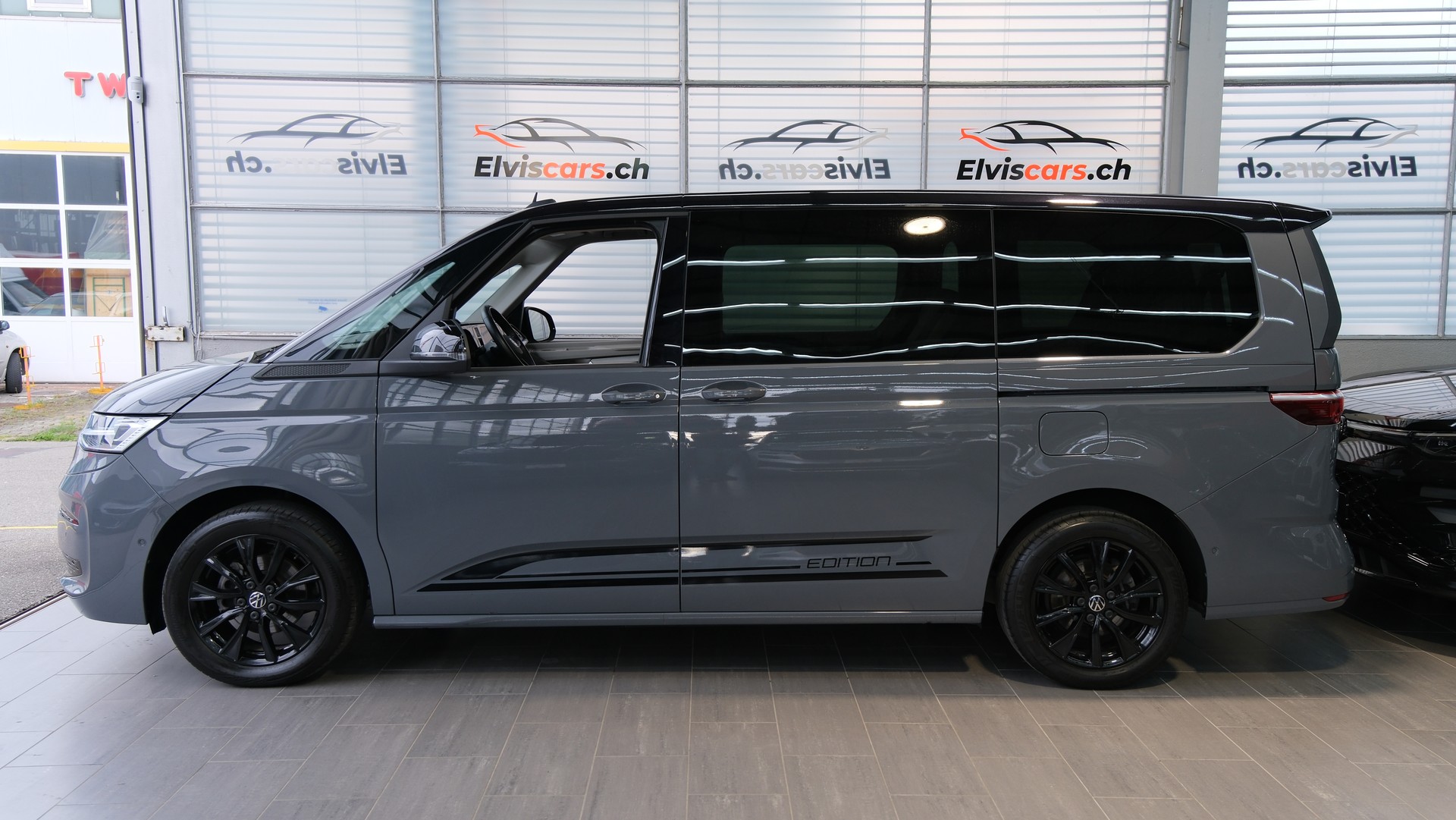 VW Multivan 2.0 TDI Life Edition DSG Lang-image-12