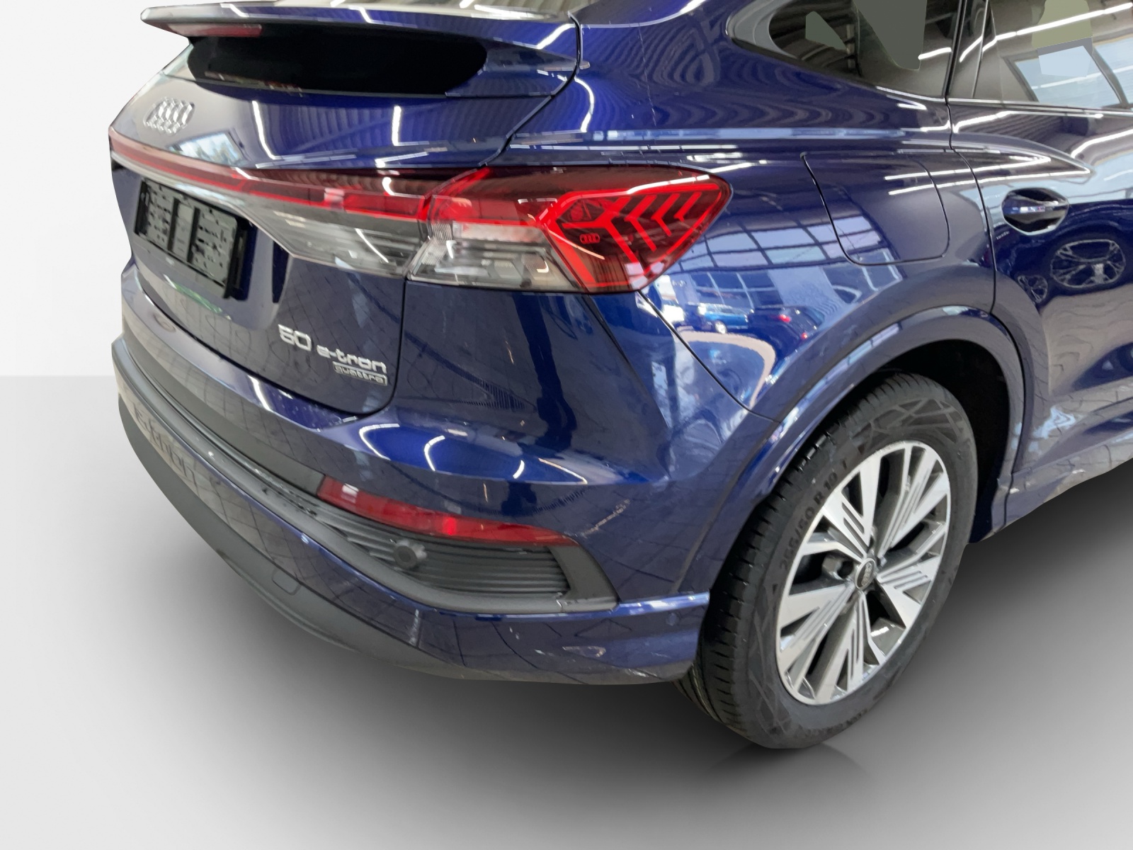 AUDI Q4 Sportback e-tron 50 quattro-image-15