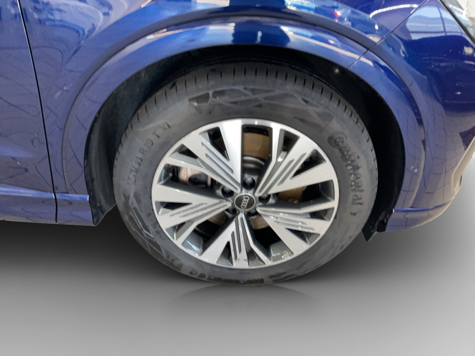 AUDI Q4 Sportback e-tron 50 quattro-image-13