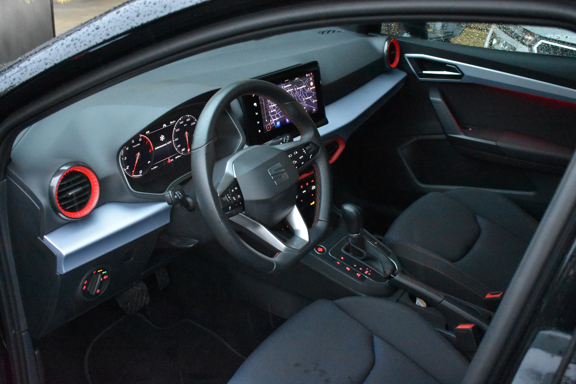 SEAT Ibiza 1.0 EcoTSI FR DSG-image-6