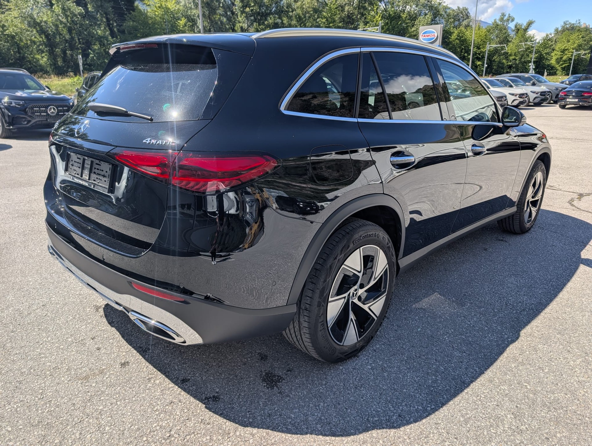 MERCEDES-BENZ GLC 300 e Avantgarde 4matic-image-4
