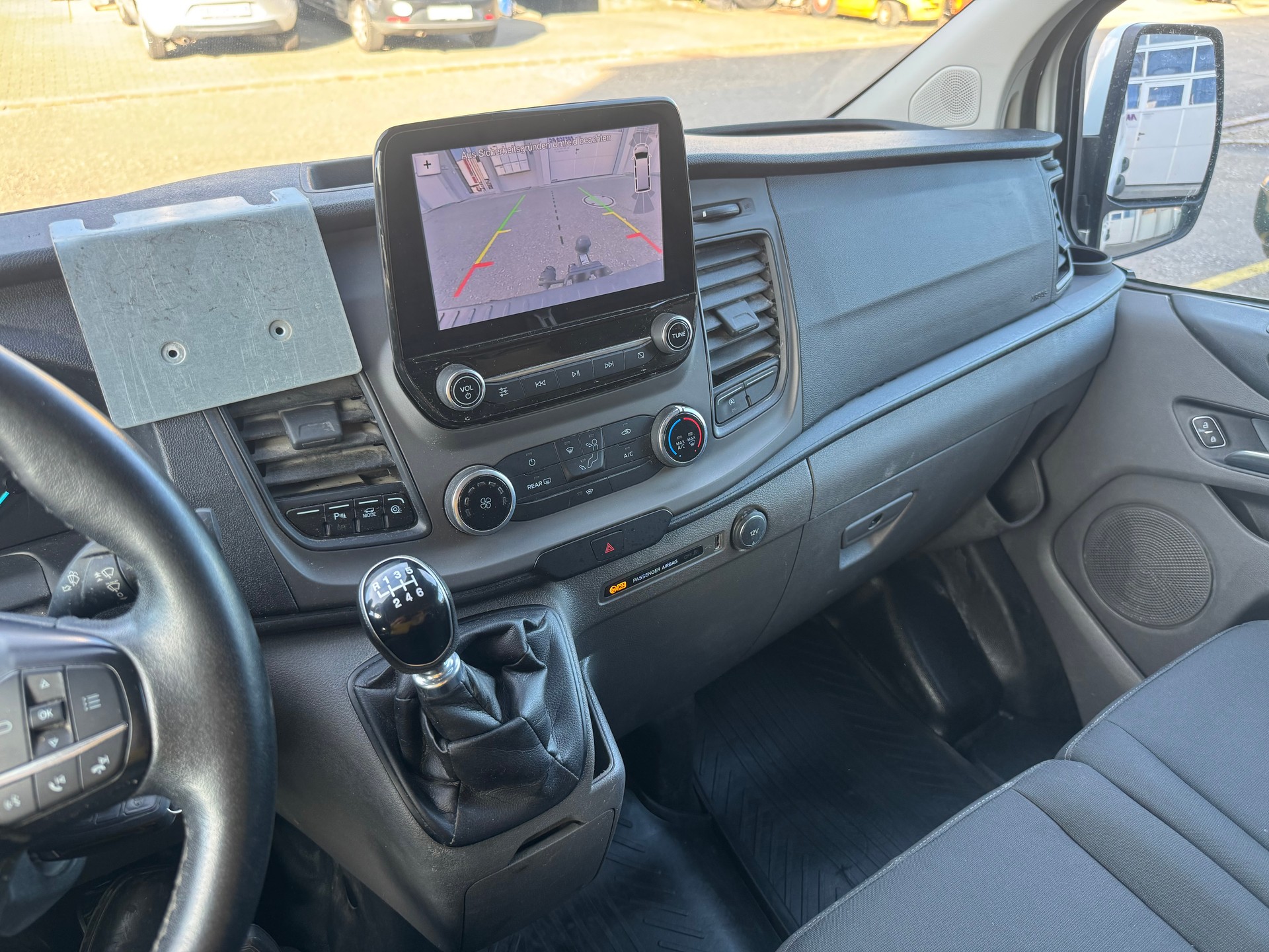 FORD Transit Custom Van 340 L1H1 Trend-image-8