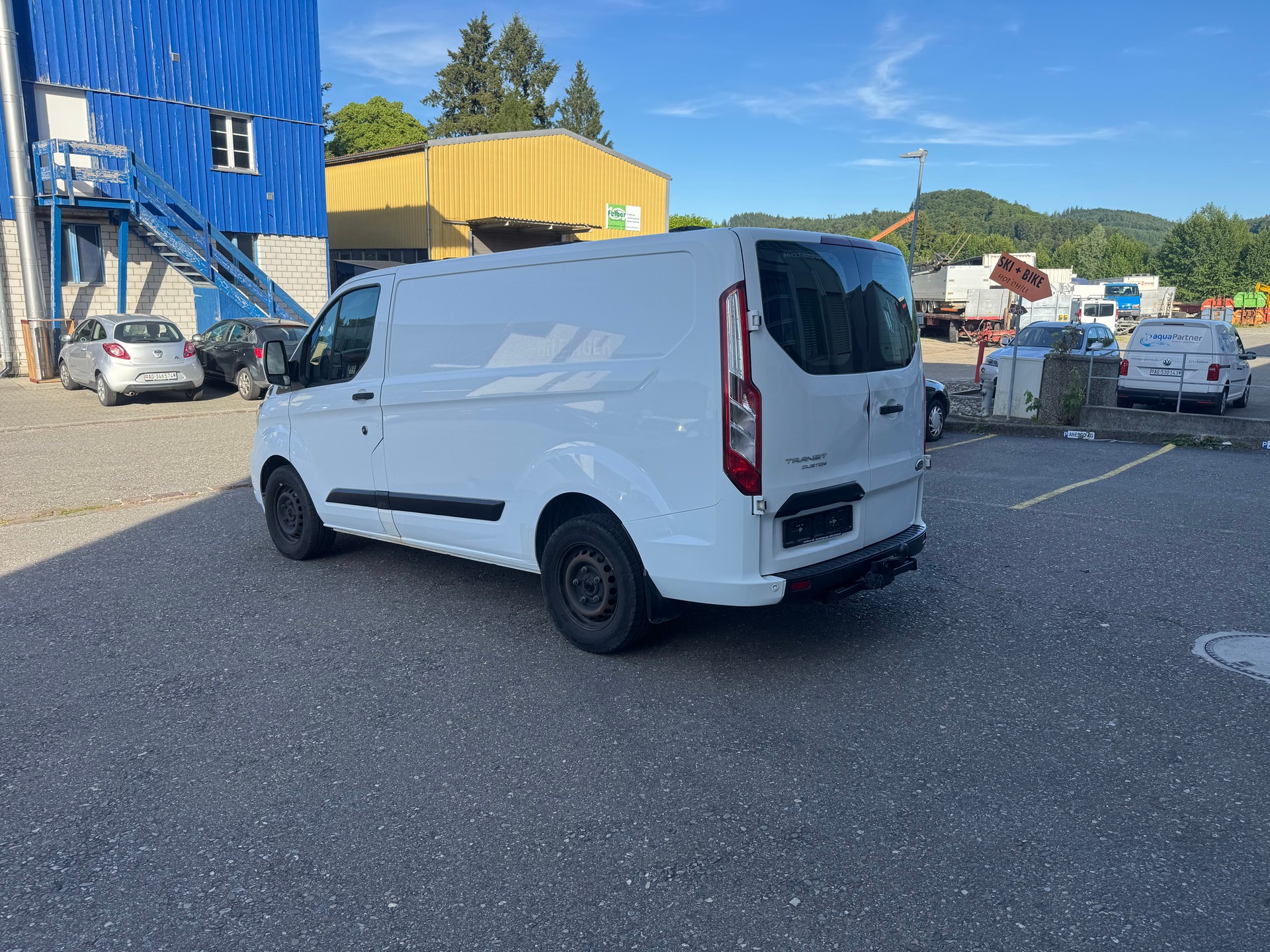 FORD Transit Custom Van 340 L1H1 Trend-image-4