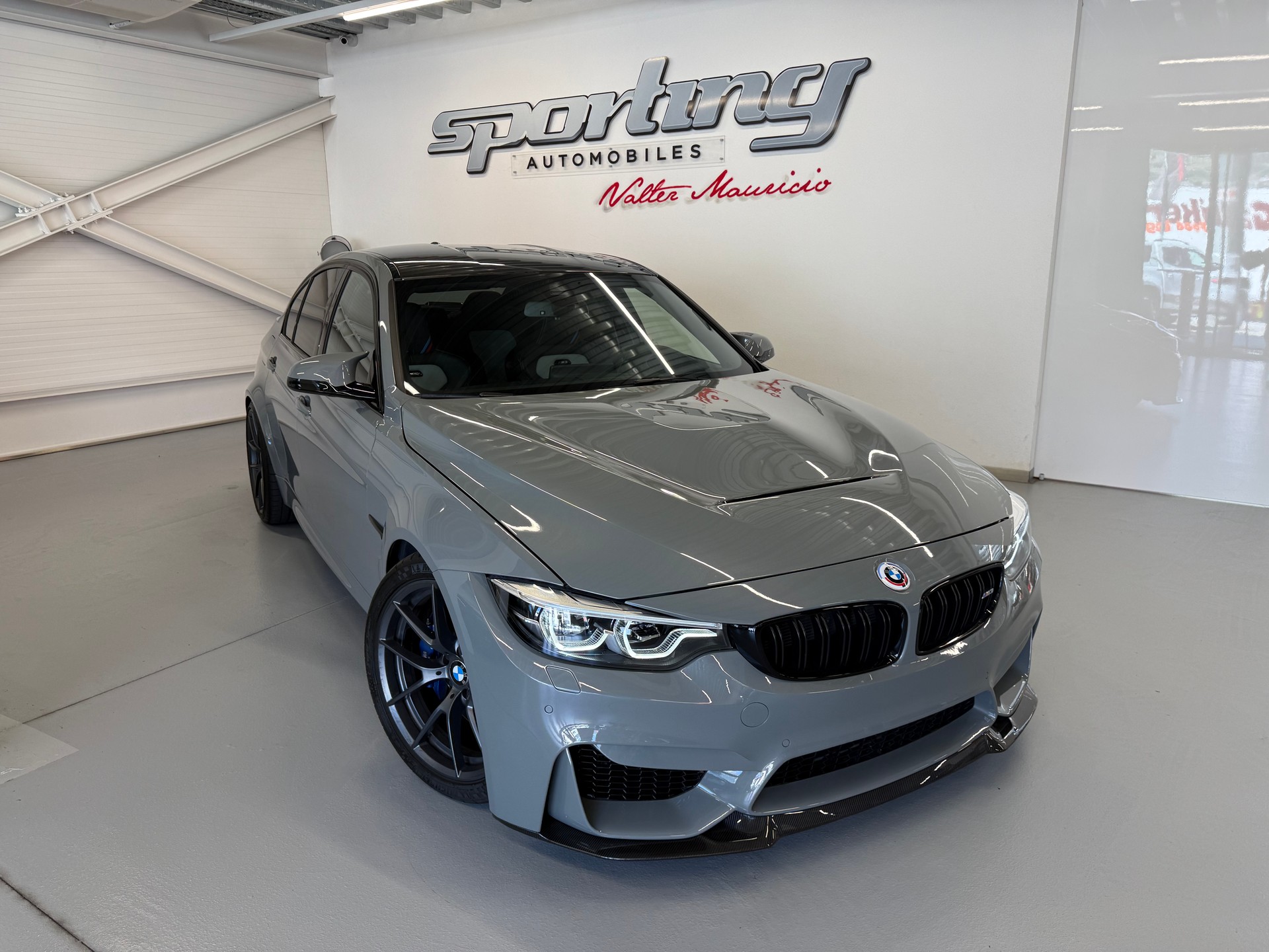 BMW M3 CS Drivelogic Ch Auto