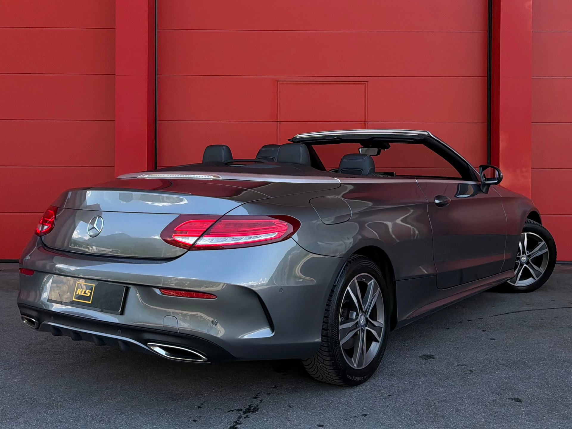 MERCEDES-BENZ C 250 Cabriolet AMG Line 9G-Tronic *CH-Fahrzeug*-image-4