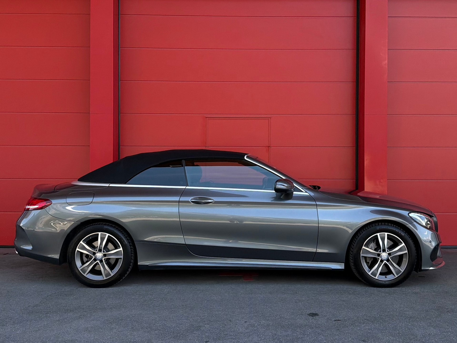 MERCEDES-BENZ C 250 Cabriolet AMG Line 9G-Tronic *CH-Fahrzeug*-image-3