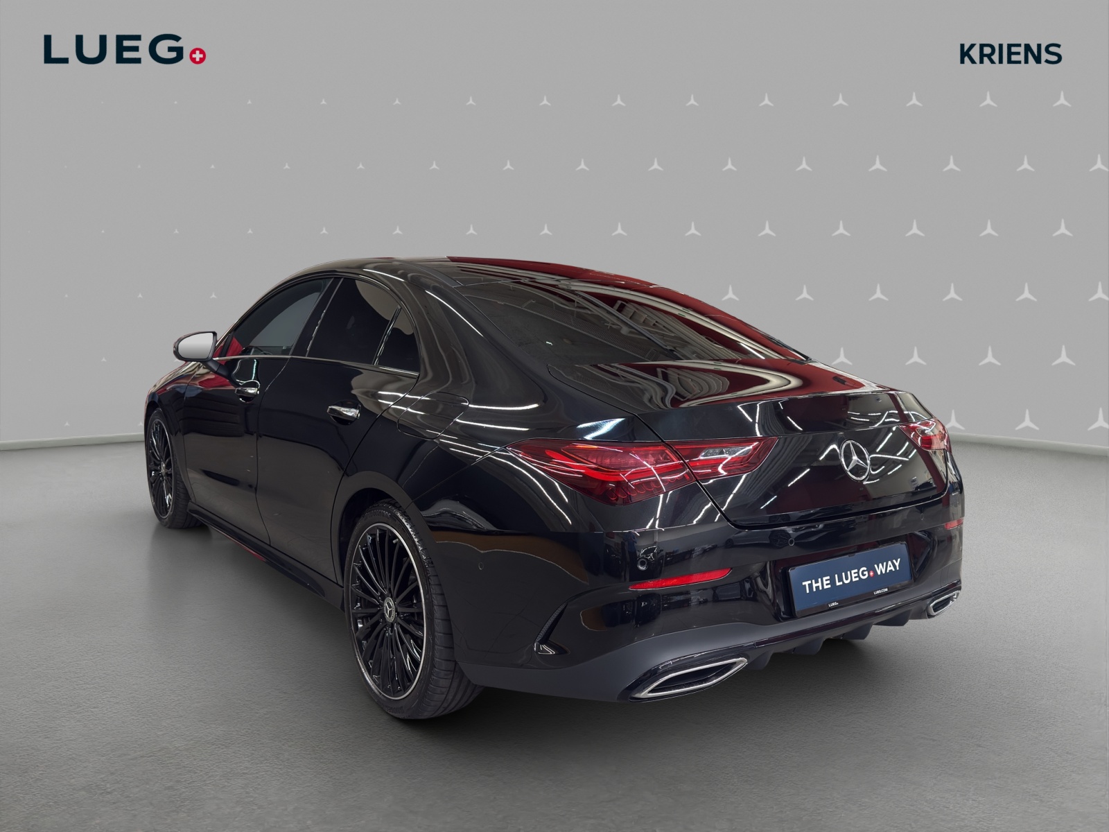 MERCEDES-BENZ CLA 220 4M - AMG / 360 Grad Kamera / Multibeam LED / Panorama-Dach-image-2