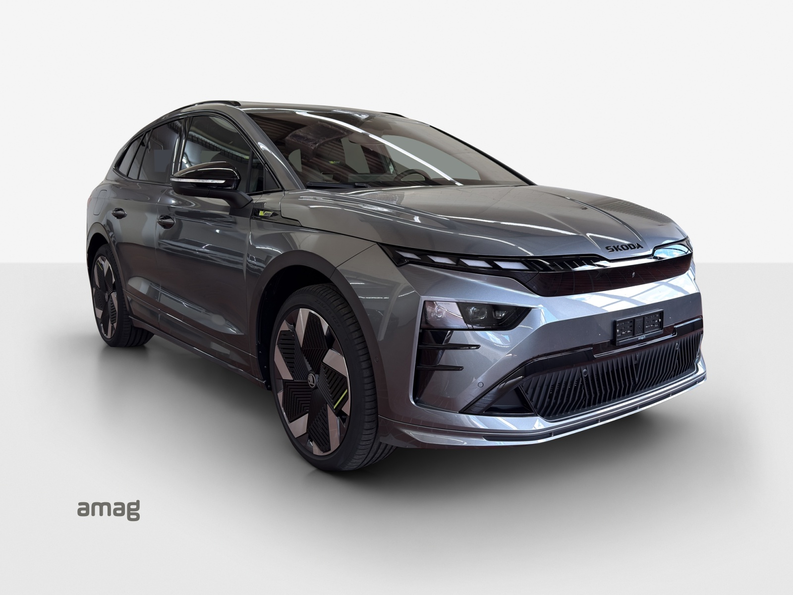 SKODA Enyaq 4x4 RS-image-5
