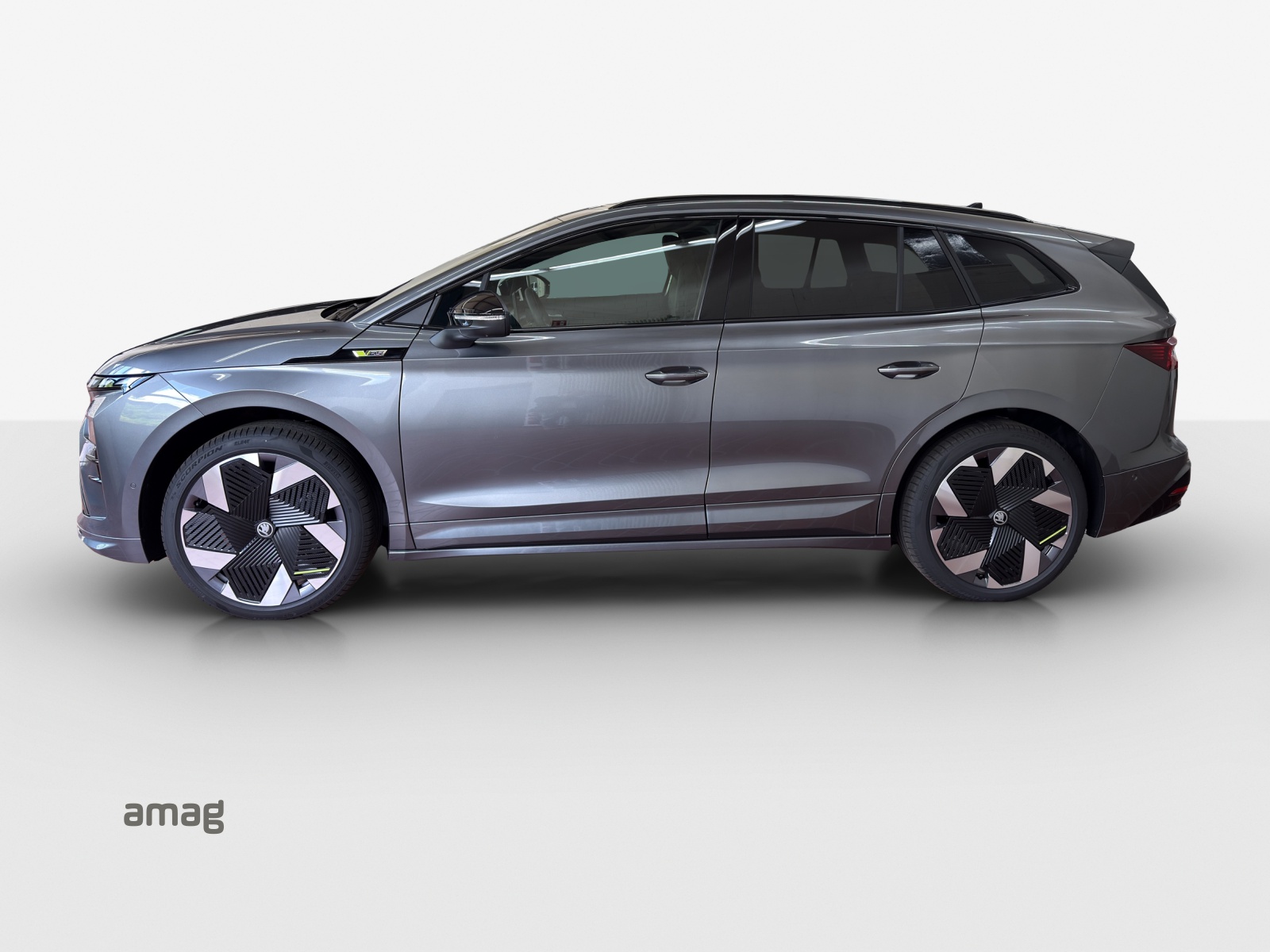 SKODA Enyaq 4x4 RS-image-1