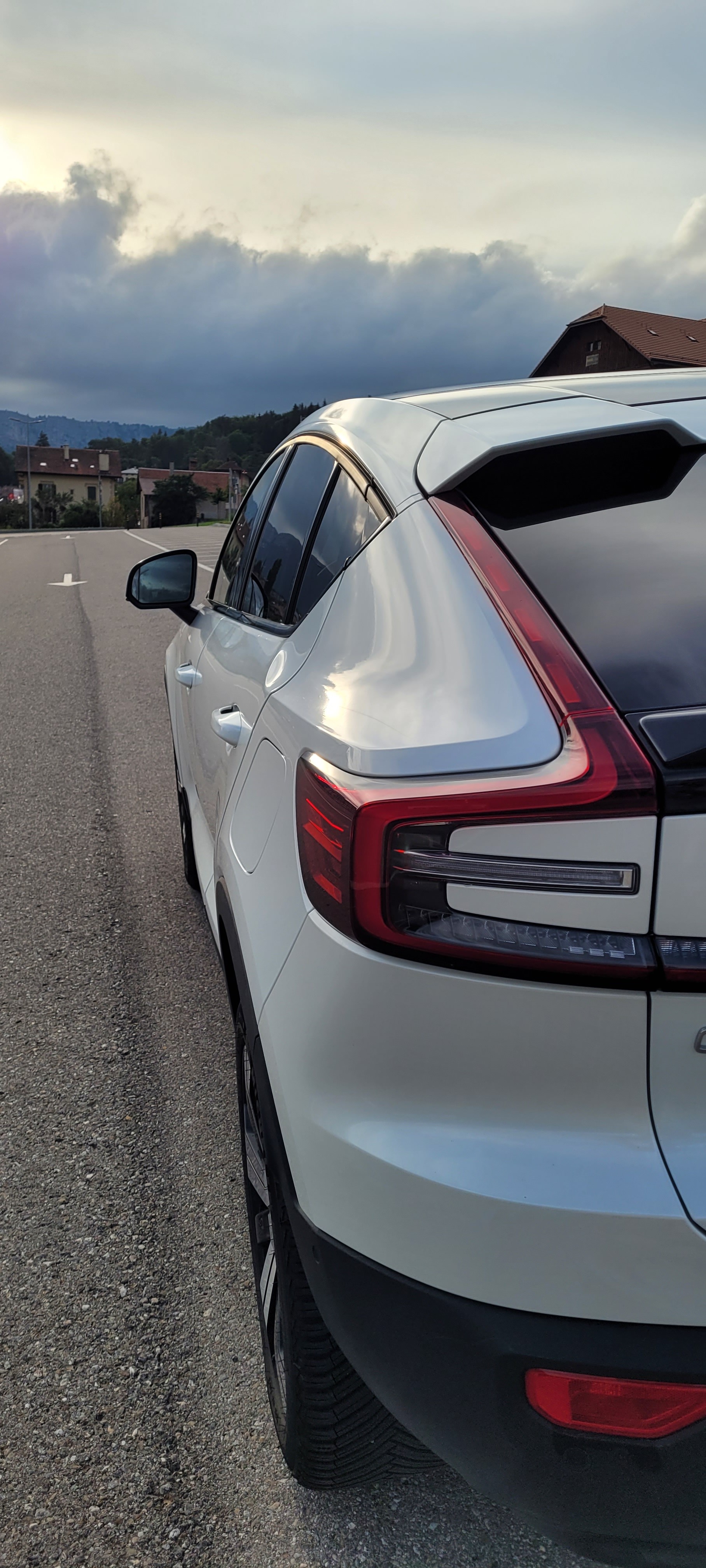 VOLVO P6 Recharge Ultimate-image-8