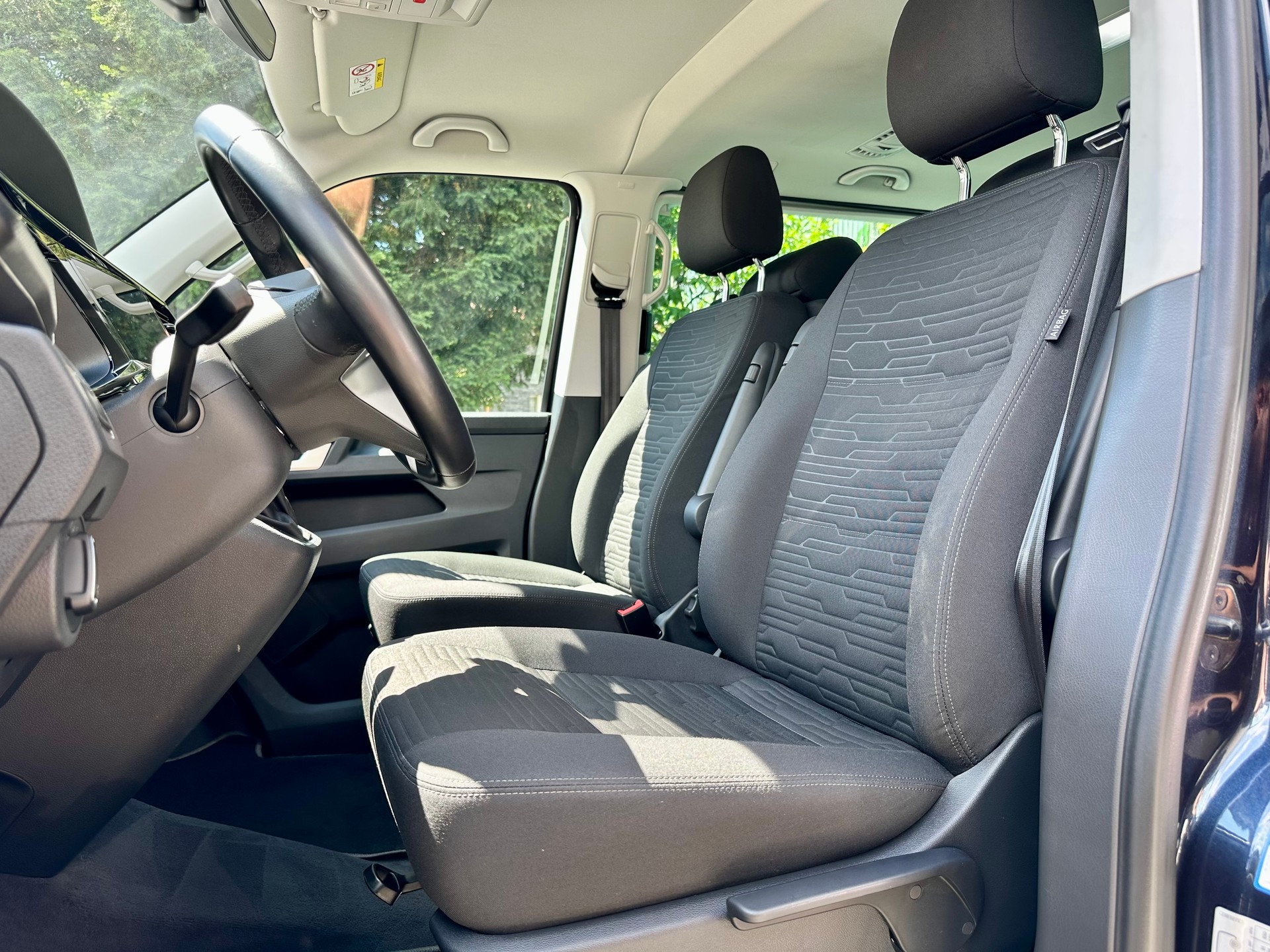 VW T6.1 Multivan 2.0 Bi-TDI Comfortline 4Motion DSG-image-10