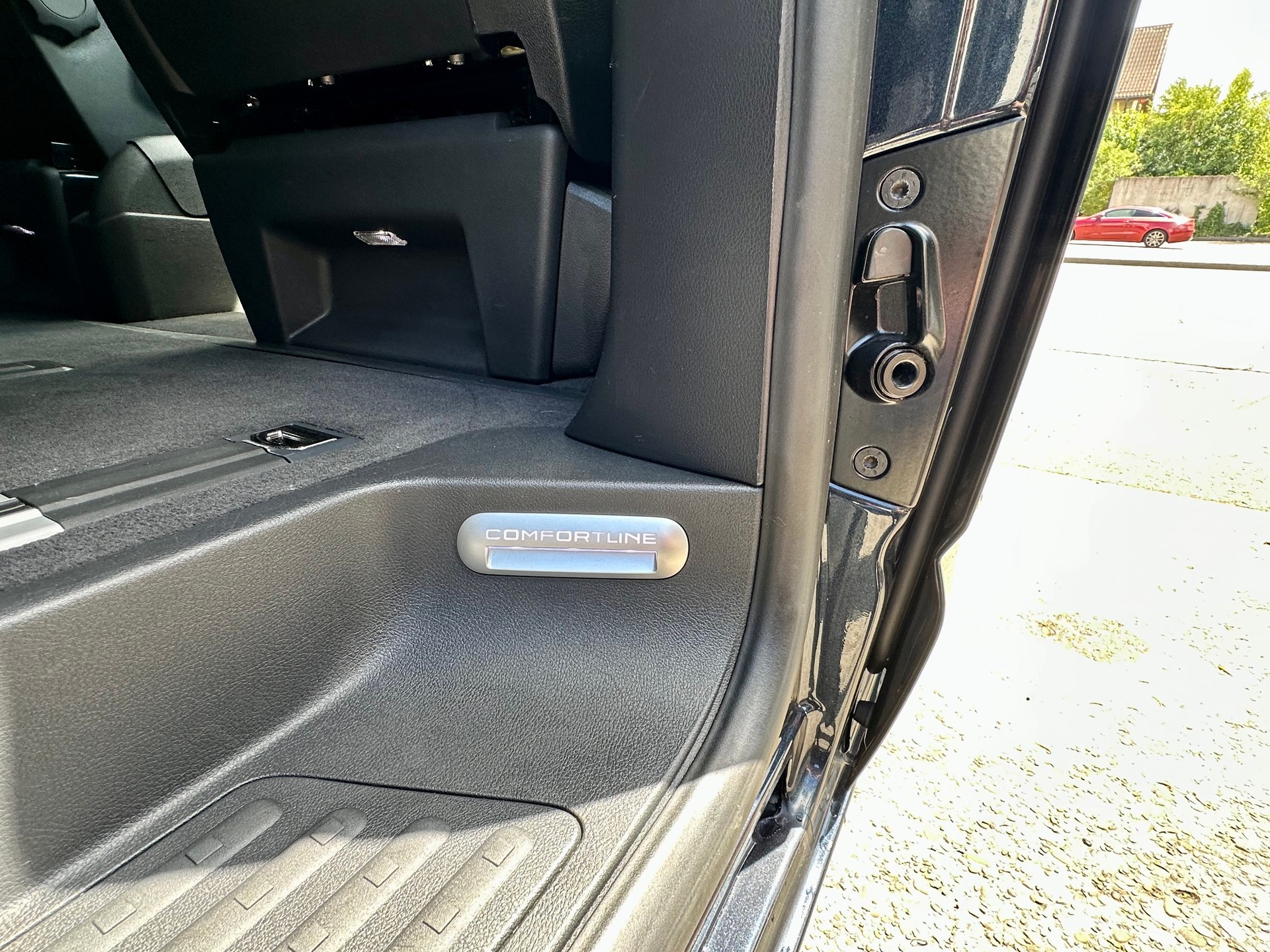 VW T6.1 Multivan 2.0 Bi-TDI Comfortline 4Motion DSG-image-19